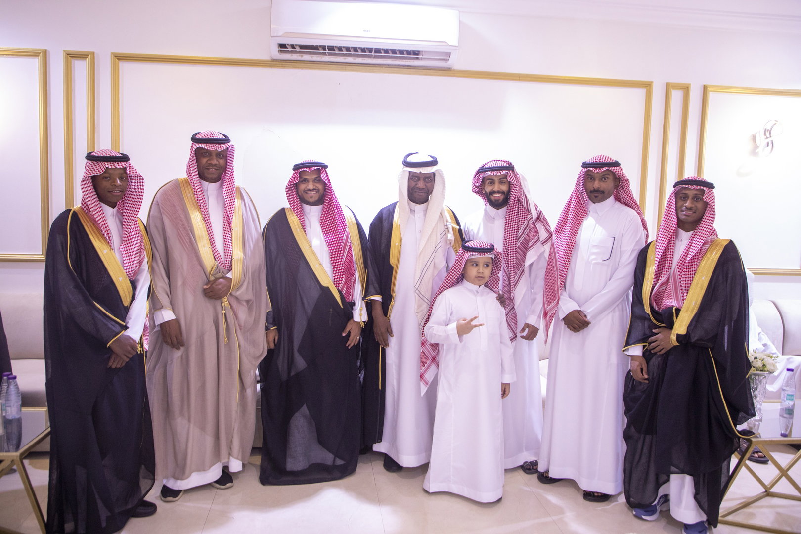 بارك الله لهما وبارك عليهما وجمع بينهما في خير