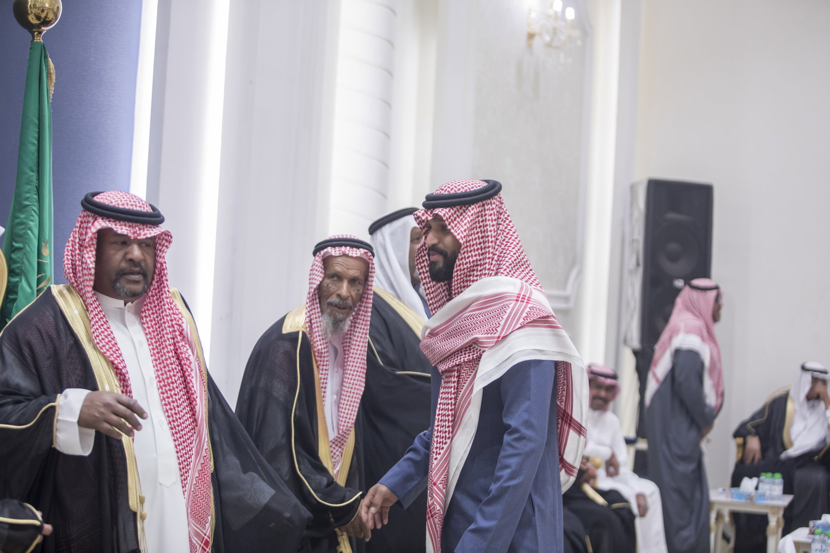 واحييا هذا الزواج غناء الفنانين 1. دحوم الطلاسي                                 2. منصور الدخيل                 3. بن مرضي                4. محمد مبارك