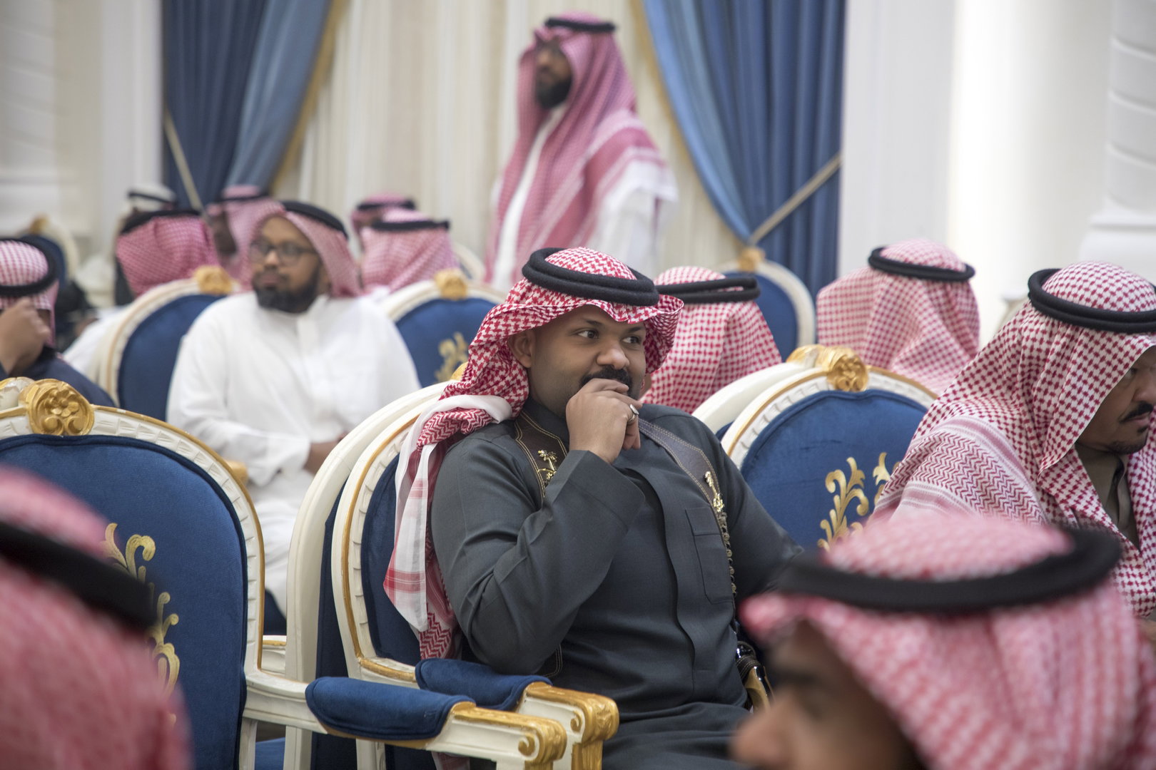 واحييا هذا الزواج غناء الفنانين 1. دحوم الطلاسي                                 2. منصور الدخيل                 3. بن مرضي                4. محمد مبارك