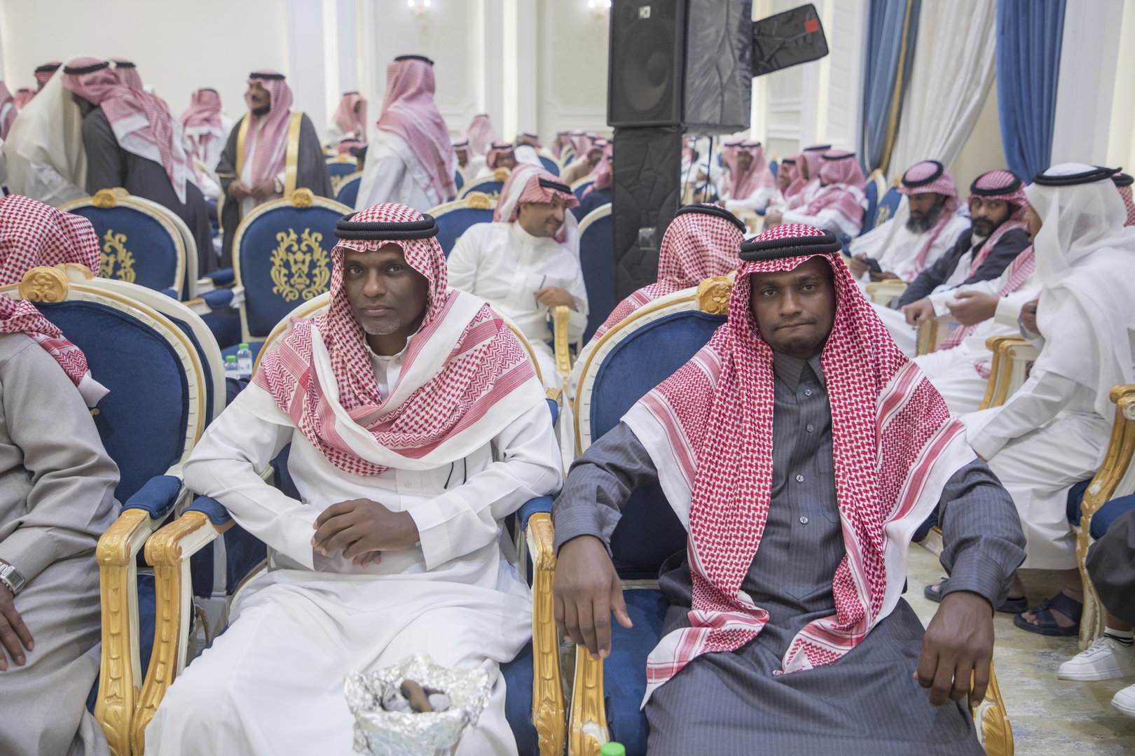 واحييا هذا الزواج غناء الفنانين 1. دحوم الطلاسي                                 2. منصور الدخيل                 3. بن مرضي                4. محمد مبارك