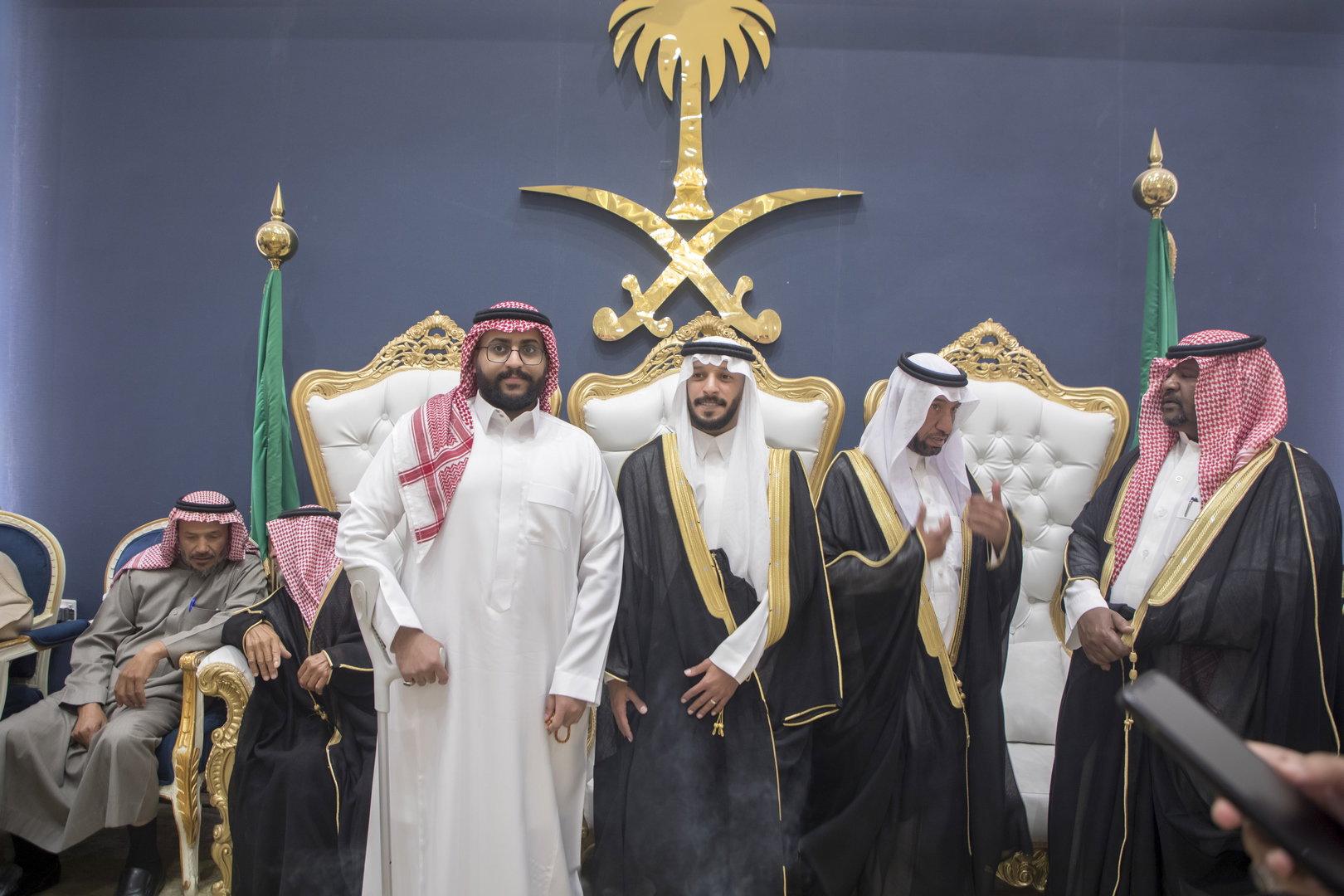 واحييا هذا الزواج غناء الفنانين 1. دحوم الطلاسي                                 2. منصور الدخيل                 3. بن مرضي                4. محمد مبارك