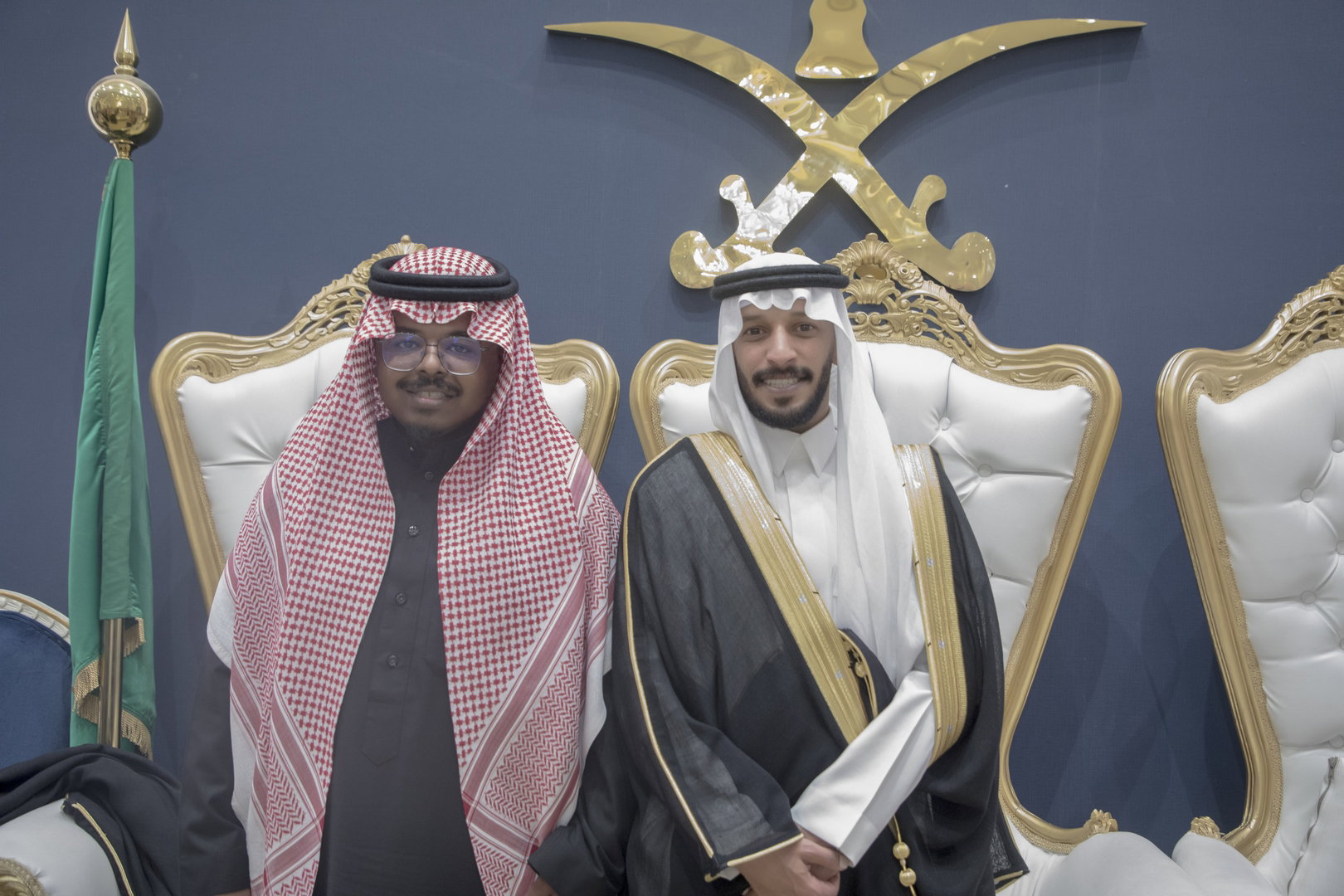 واحييا هذا الزواج غناء الفنانين 1. دحوم الطلاسي                                 2. منصور الدخيل                 3. بن مرضي                4. محمد مبارك