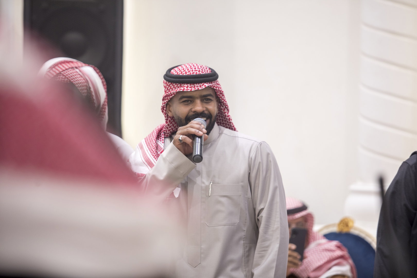 واحييا هذا الزواج غناء الفنانين 1. دحوم الطلاسي                                 2. منصور الدخيل                 3. بن مرضي                4. محمد مبارك