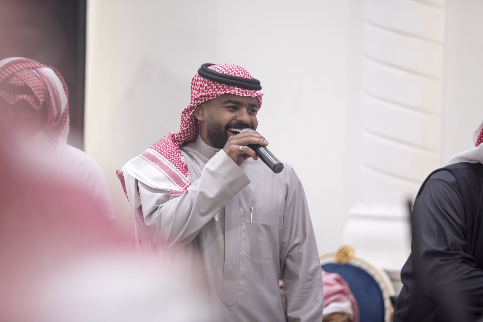 واحييا هذا الزواج غناء الفنانين 1. دحوم الطلاسي                                 2. منصور الدخيل                 3. بن مرضي                4. محمد مبارك