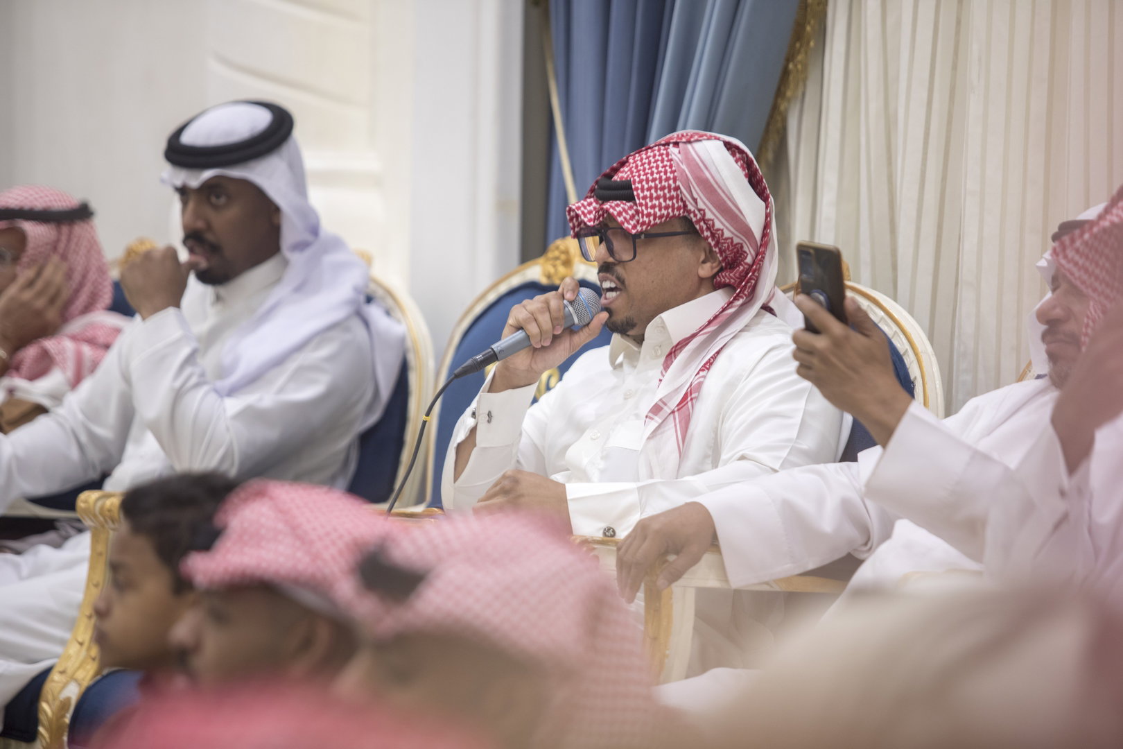 واحييا هذا الزواج غناء الفنانين 1. دحوم الطلاسي                                 2. منصور الدخيل                 3. بن مرضي                4. محمد مبارك