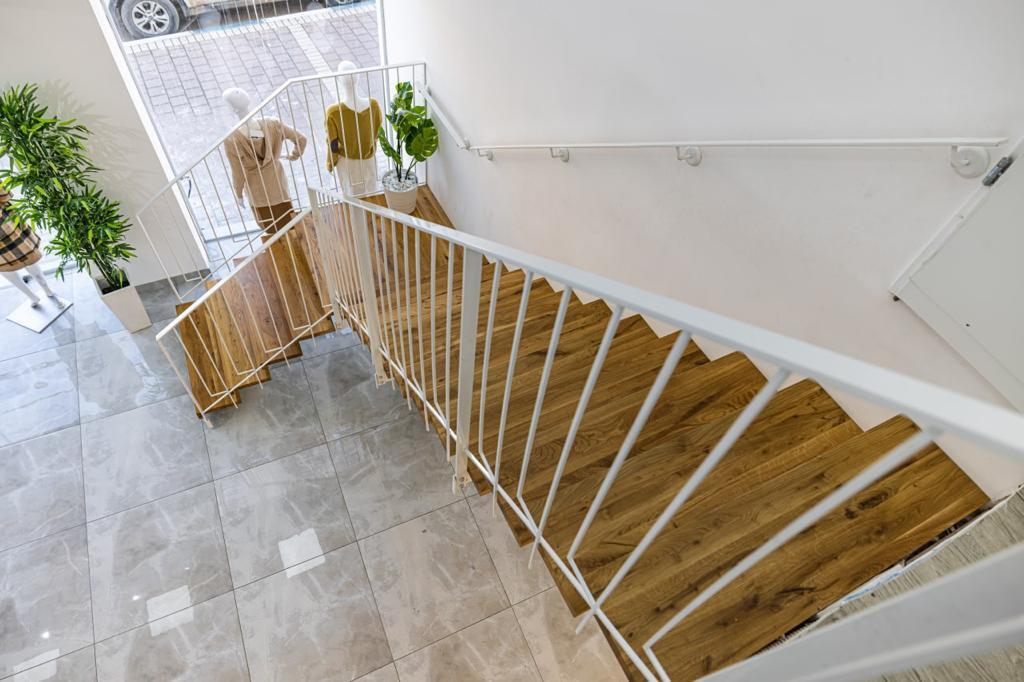 Customized metal stairs