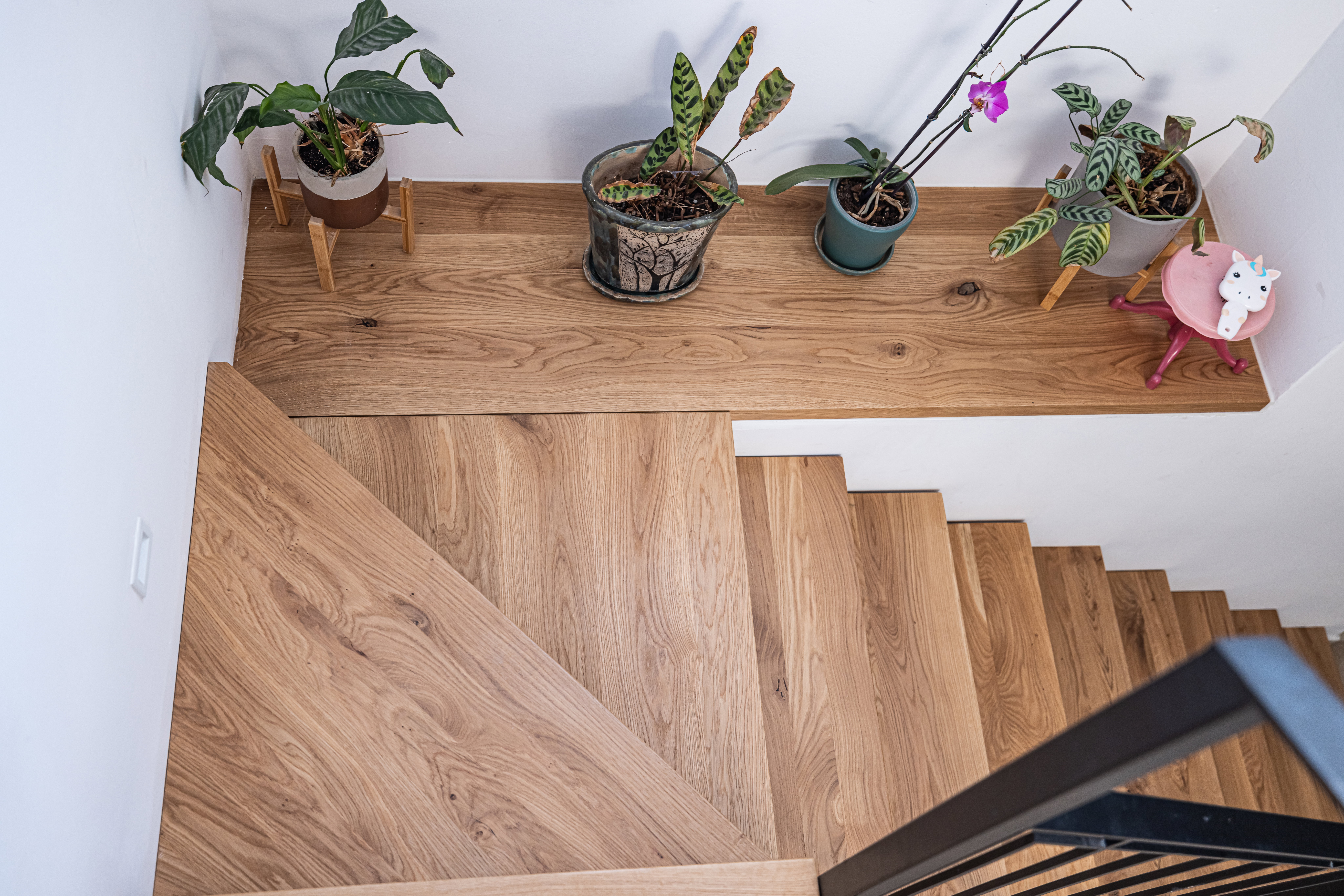 Customized metal stairs
