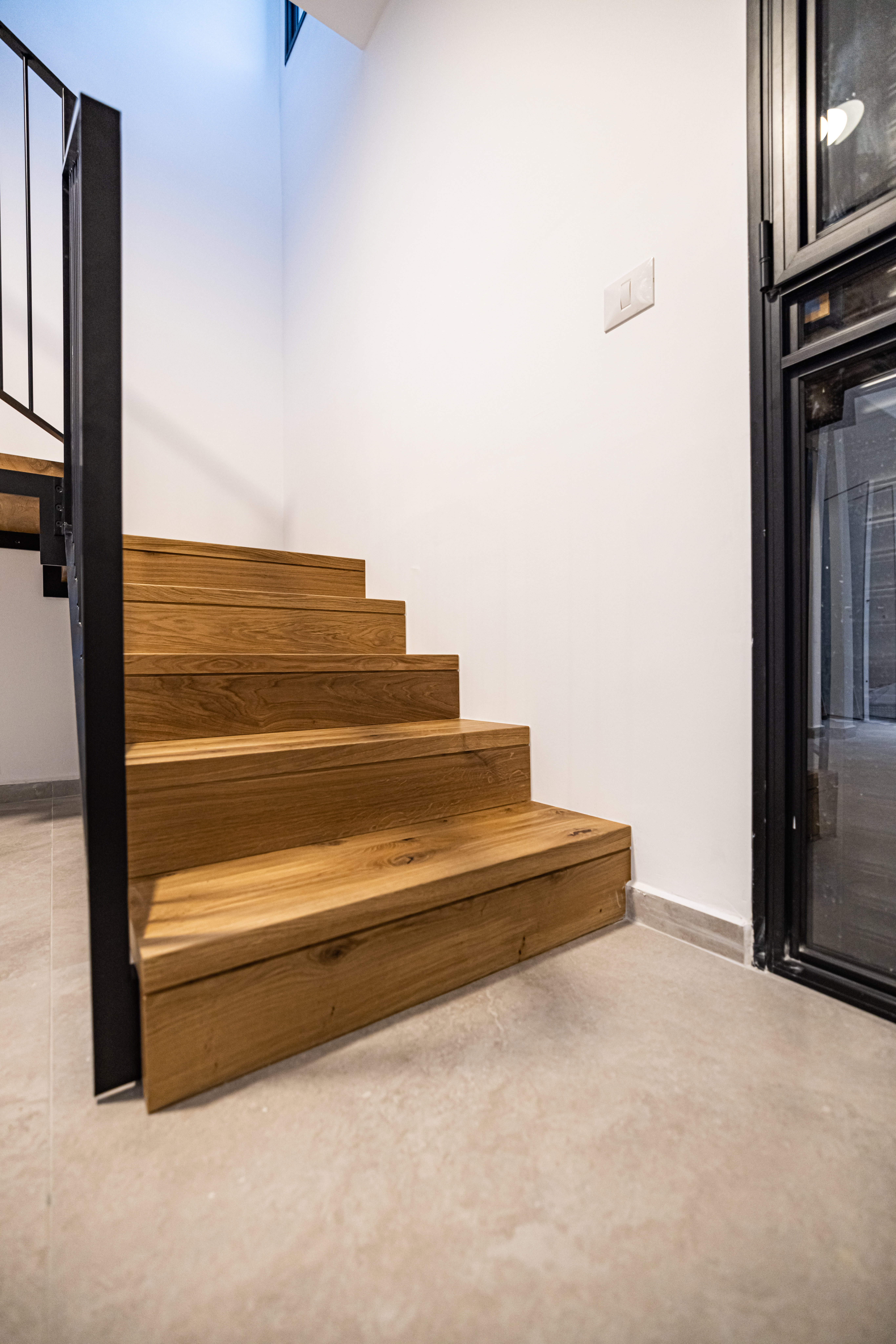 Customized metal stairs