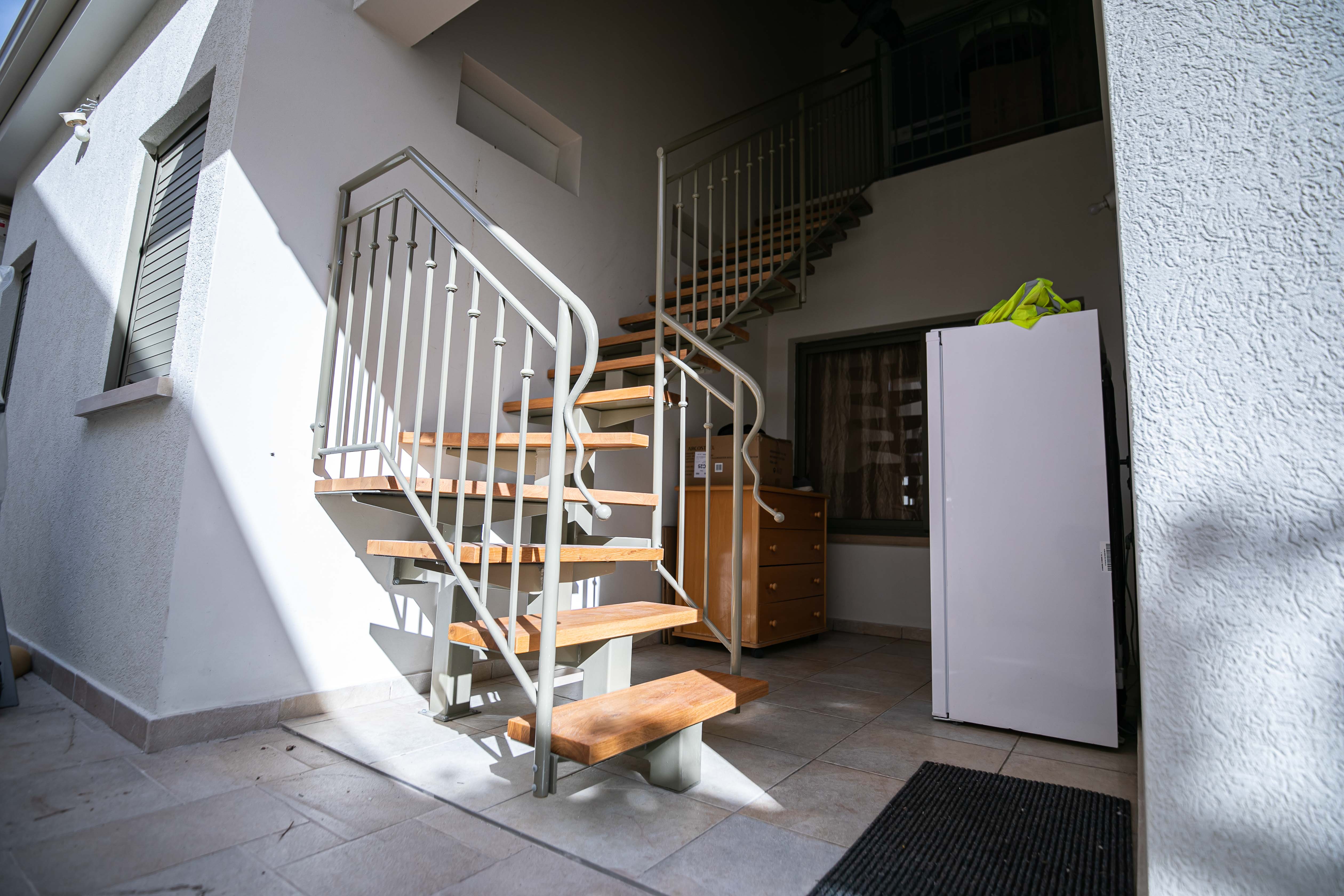 Customized metal stairs