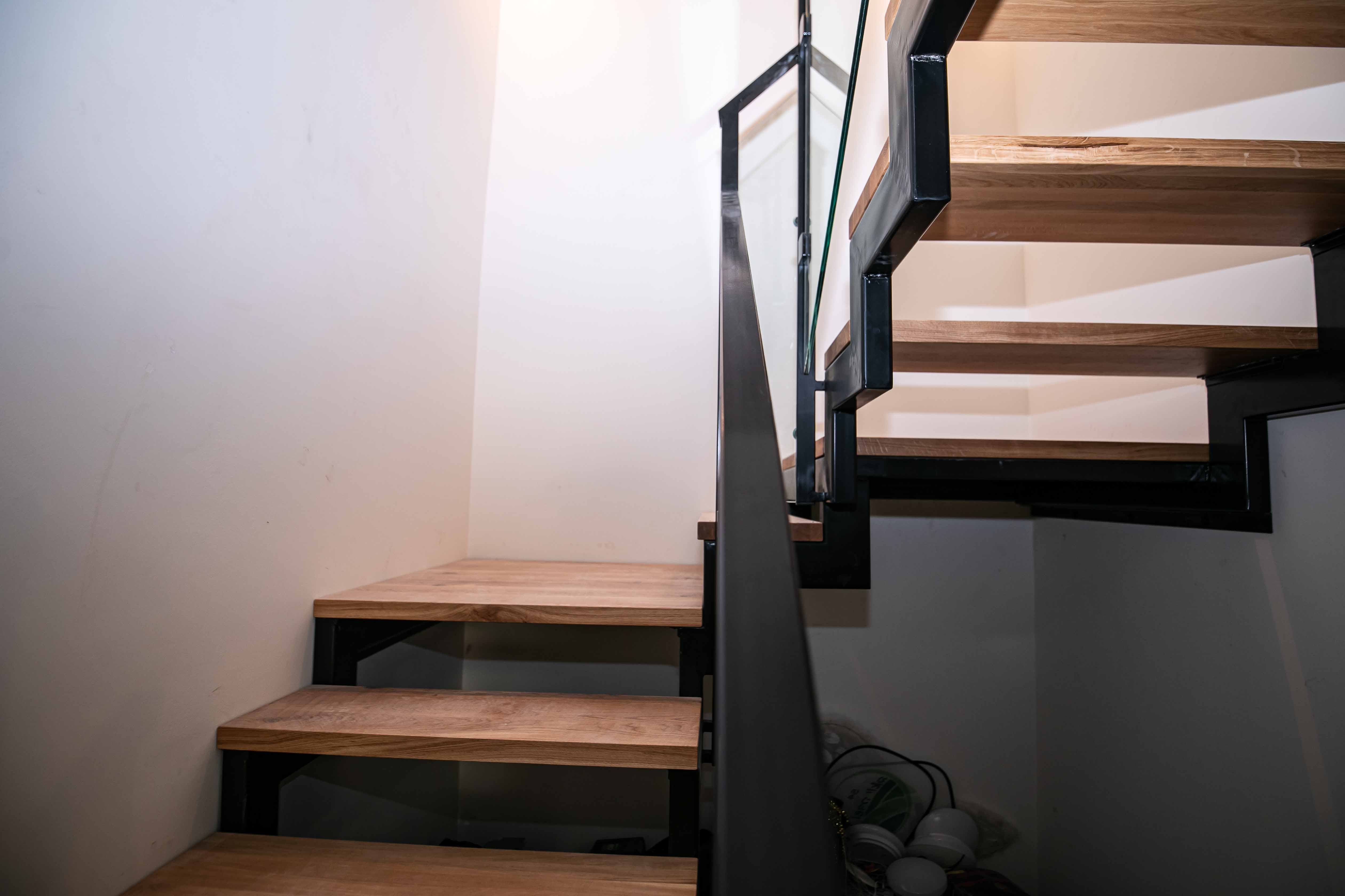 Customized metal stairs