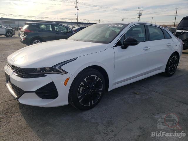 Kia K5 GT Line 2024 White 1.6L 4