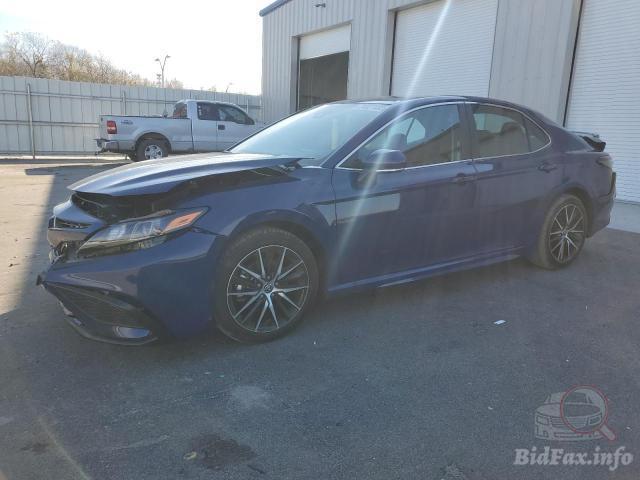 Toyota Camry SE Night Shade 2023 Blue 2.5L 4