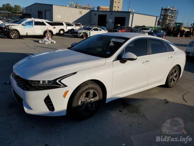 Kia K5 Lxs 2023 White 1.6L 4