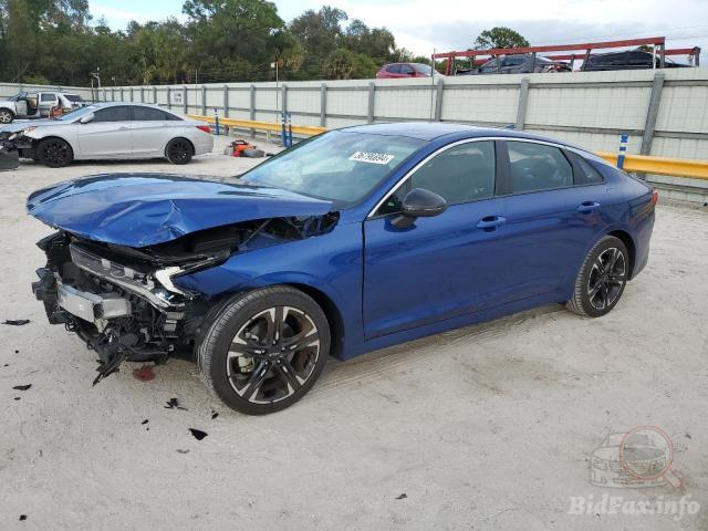 Kia K5 GT Line 2023 Blue 1.6L 4