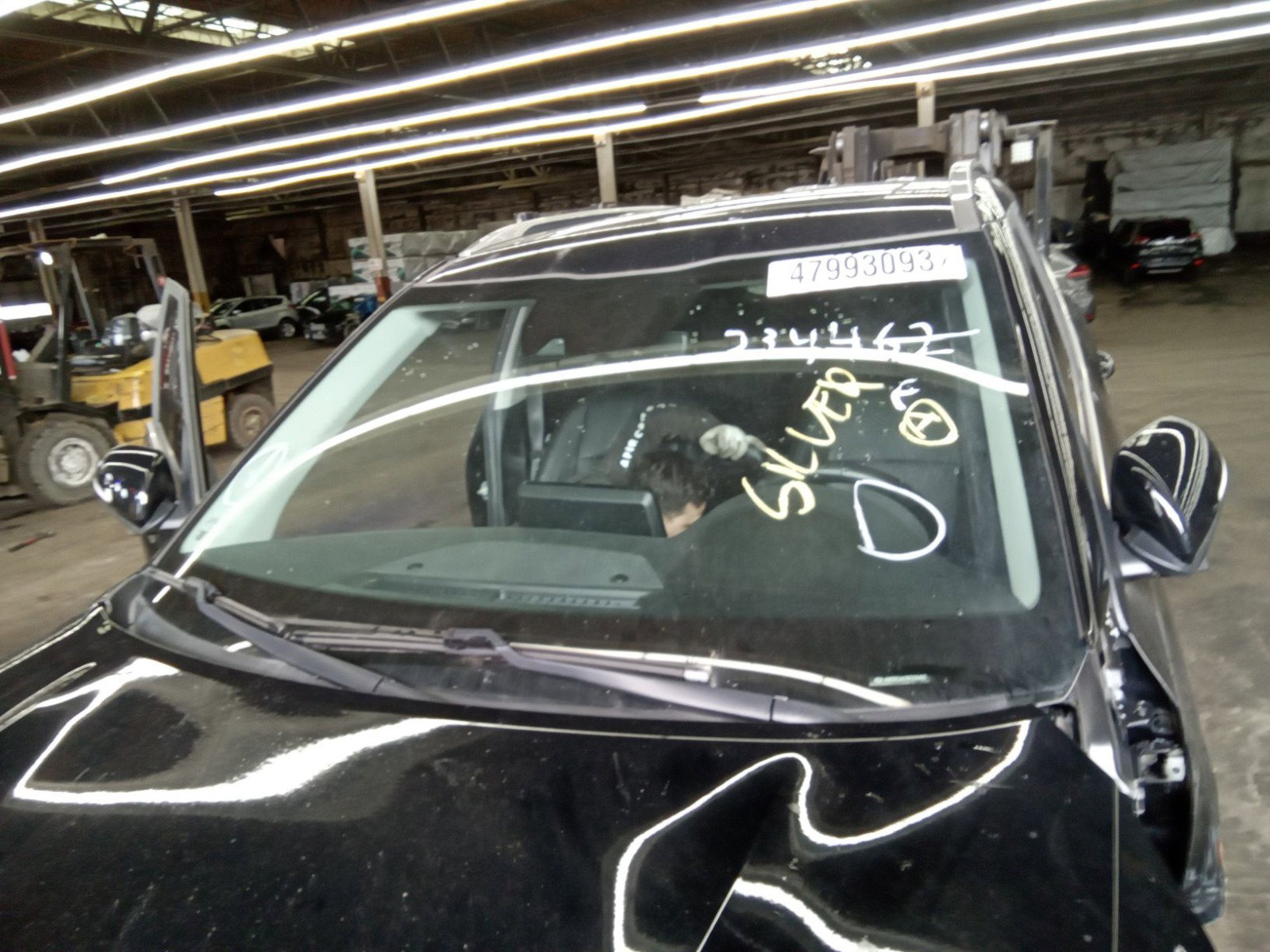72613333