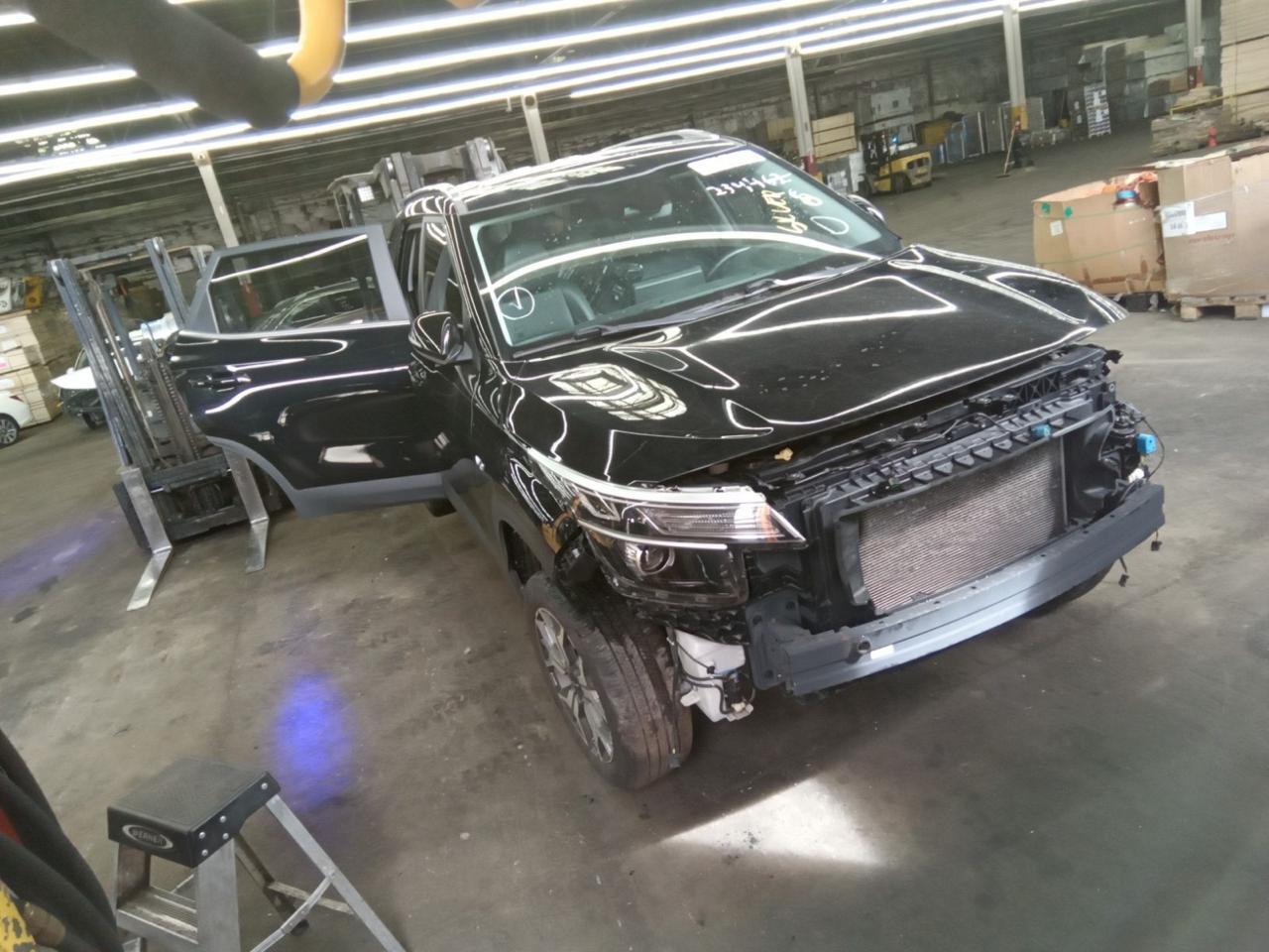 47993093