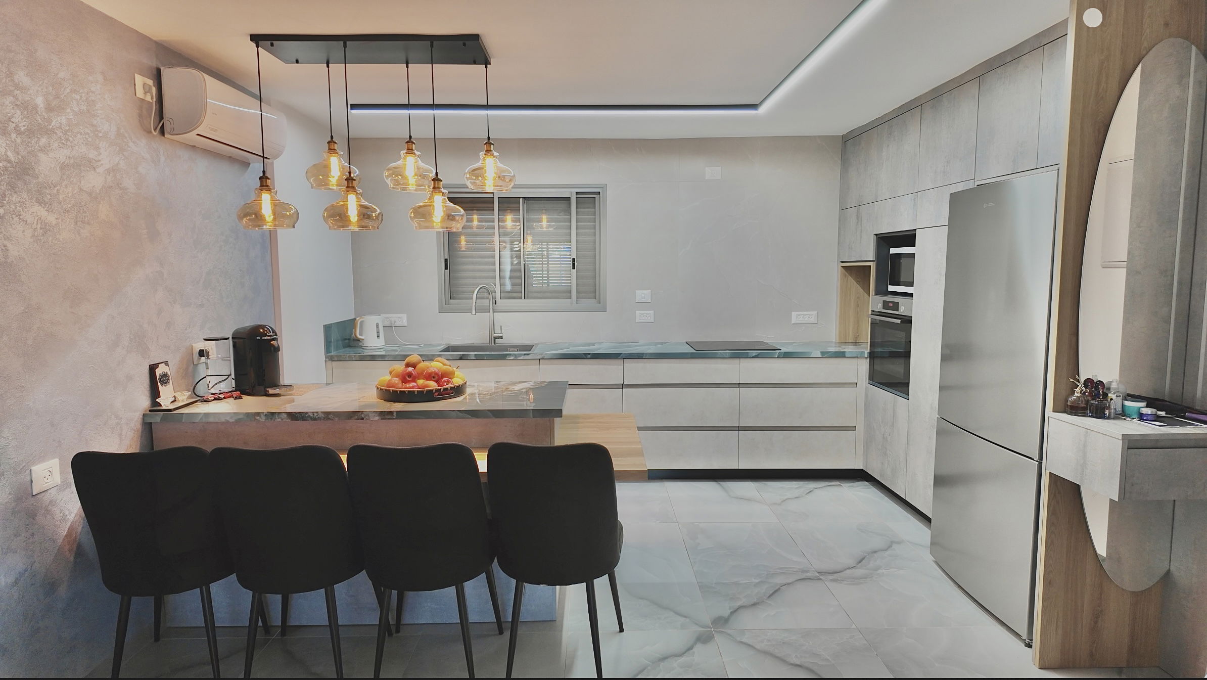 Modern Formica Stone kitchen