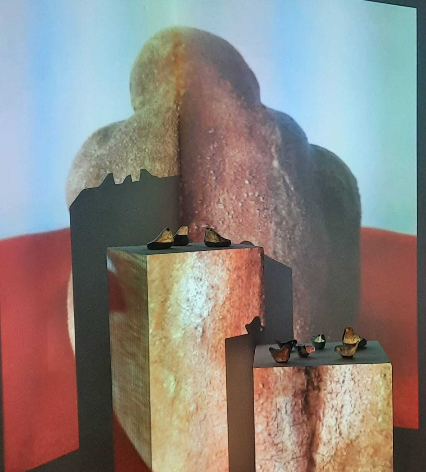 The melancholy of memories (or the joy of remembering)