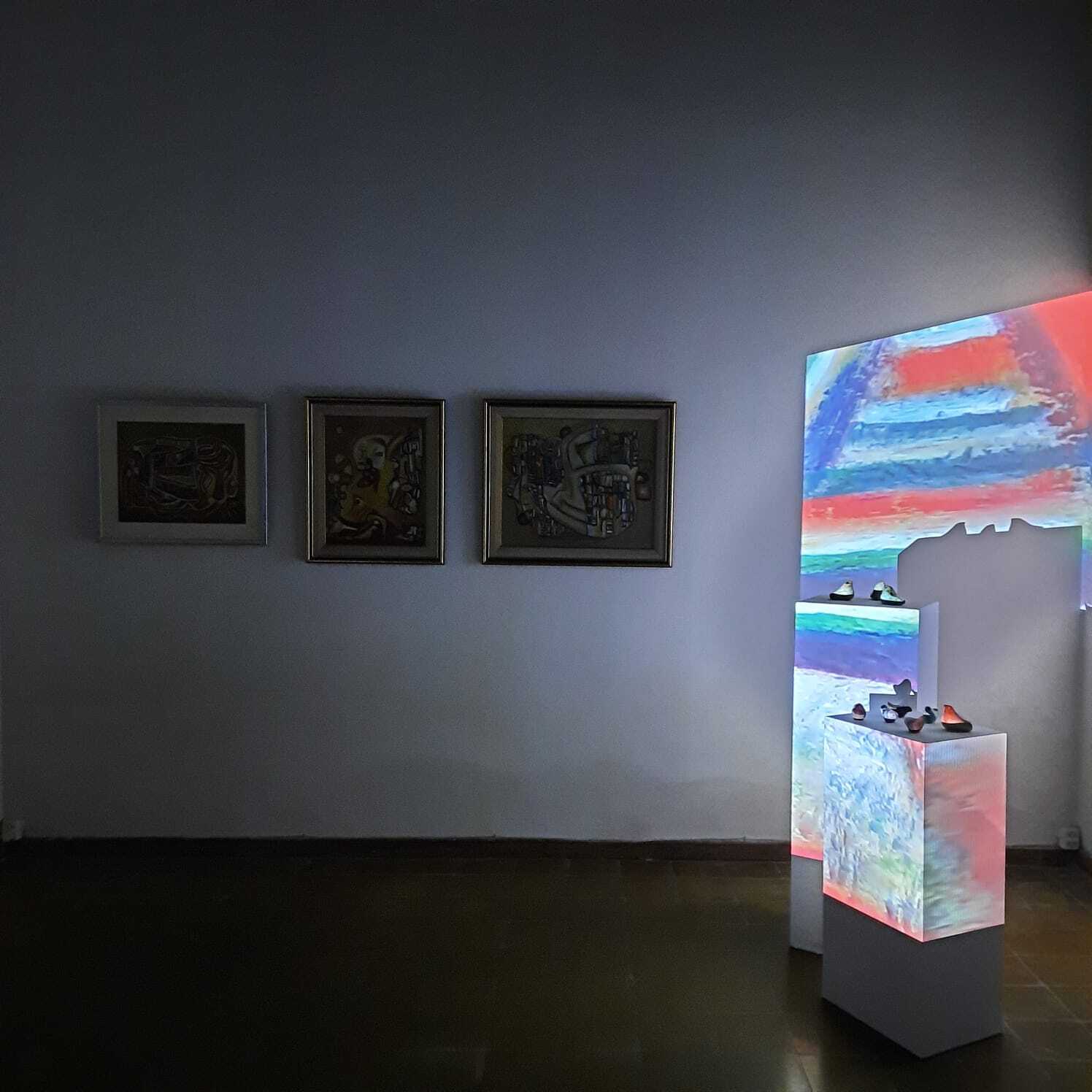 The melancholy of memories (or the joy of remembering)