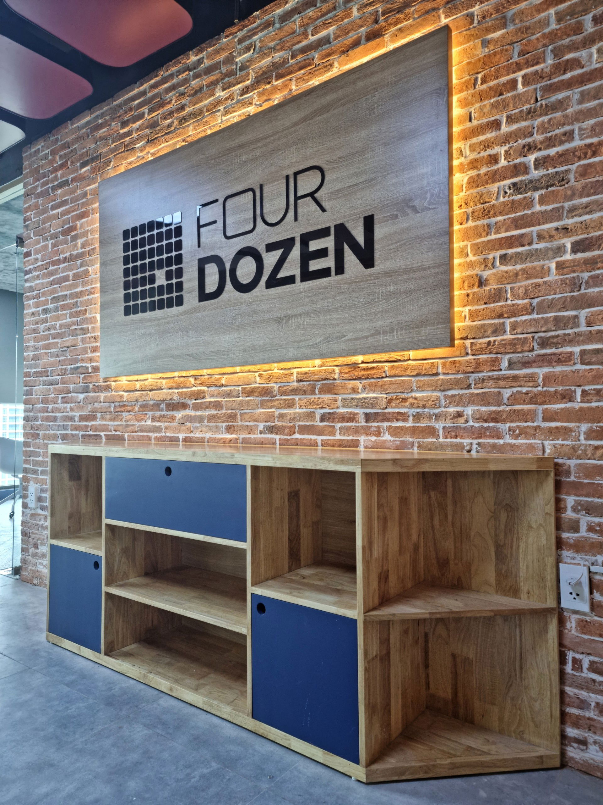 Thiết kế nội thất bán lẻ