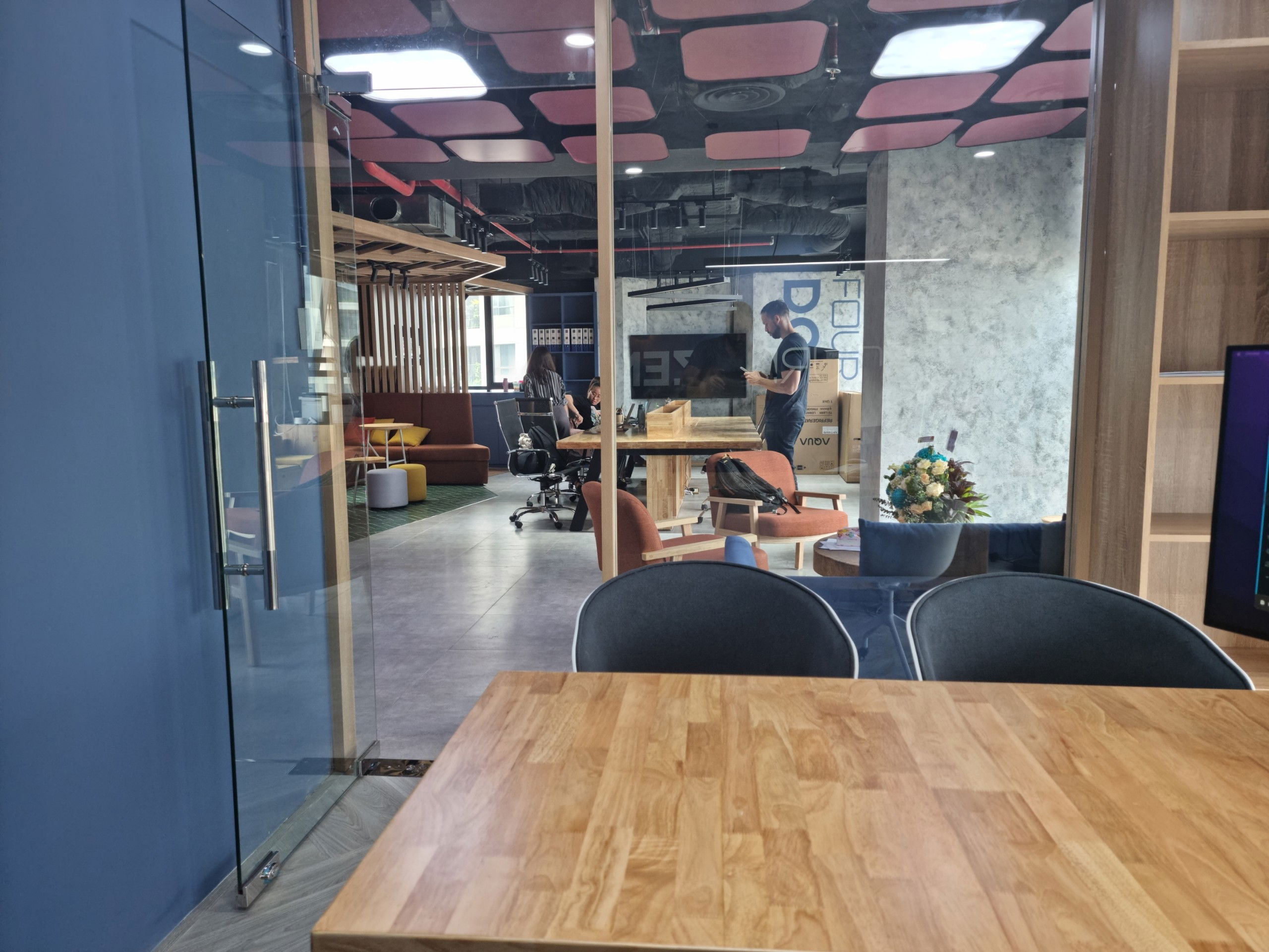 Thiết kế nội thất bán lẻ