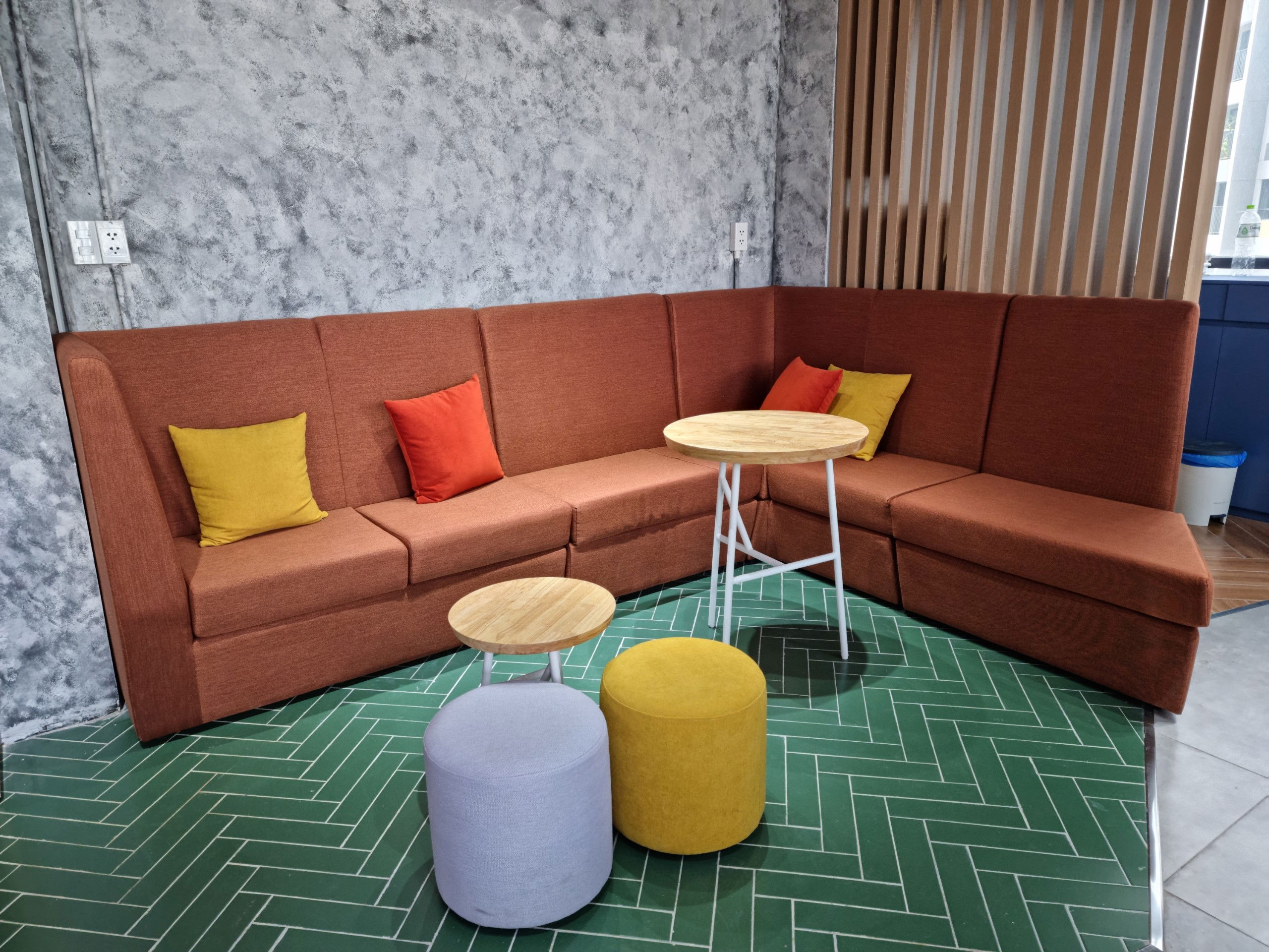 Thiết kế nội thất bán lẻ