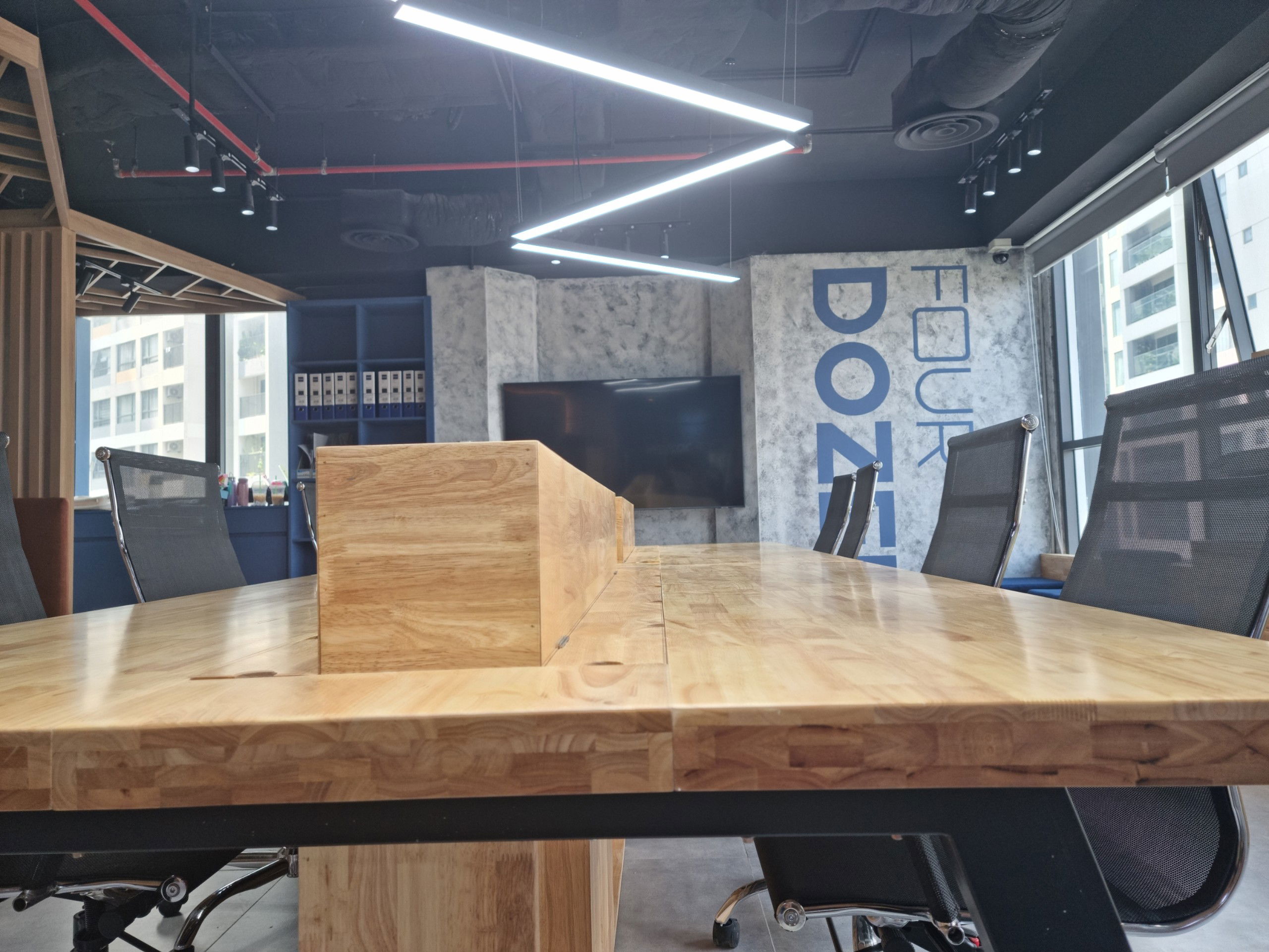 Thiết kế nội thất bán lẻ