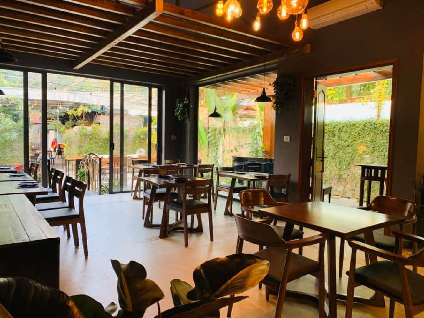 Thiết kế nội thất bán lẻ