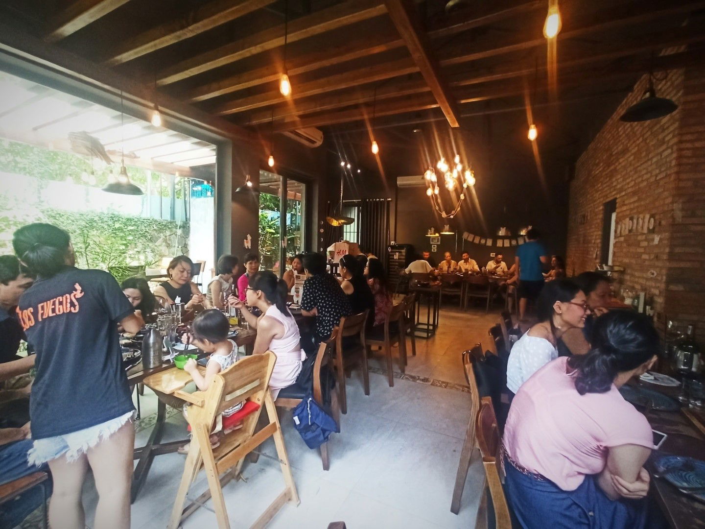 Thiết kế nội thất bán lẻ