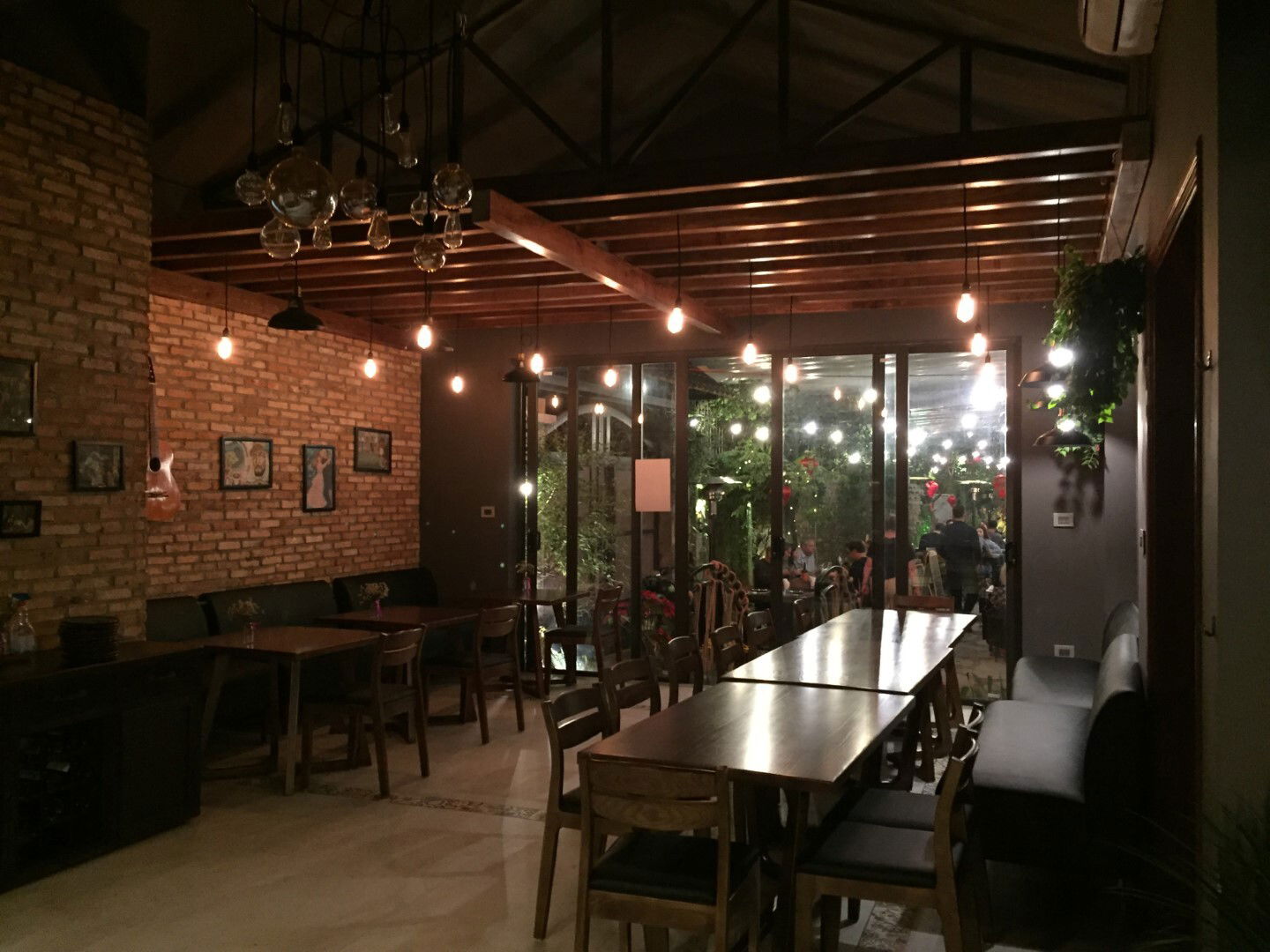 Thiết kế nội thất bán lẻ