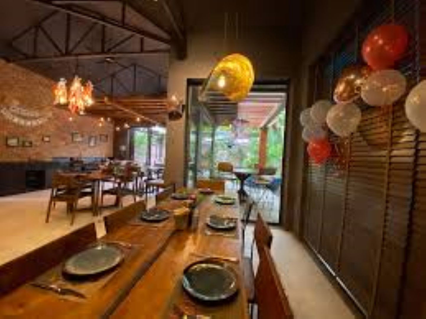 Thiết kế nội thất bán lẻ