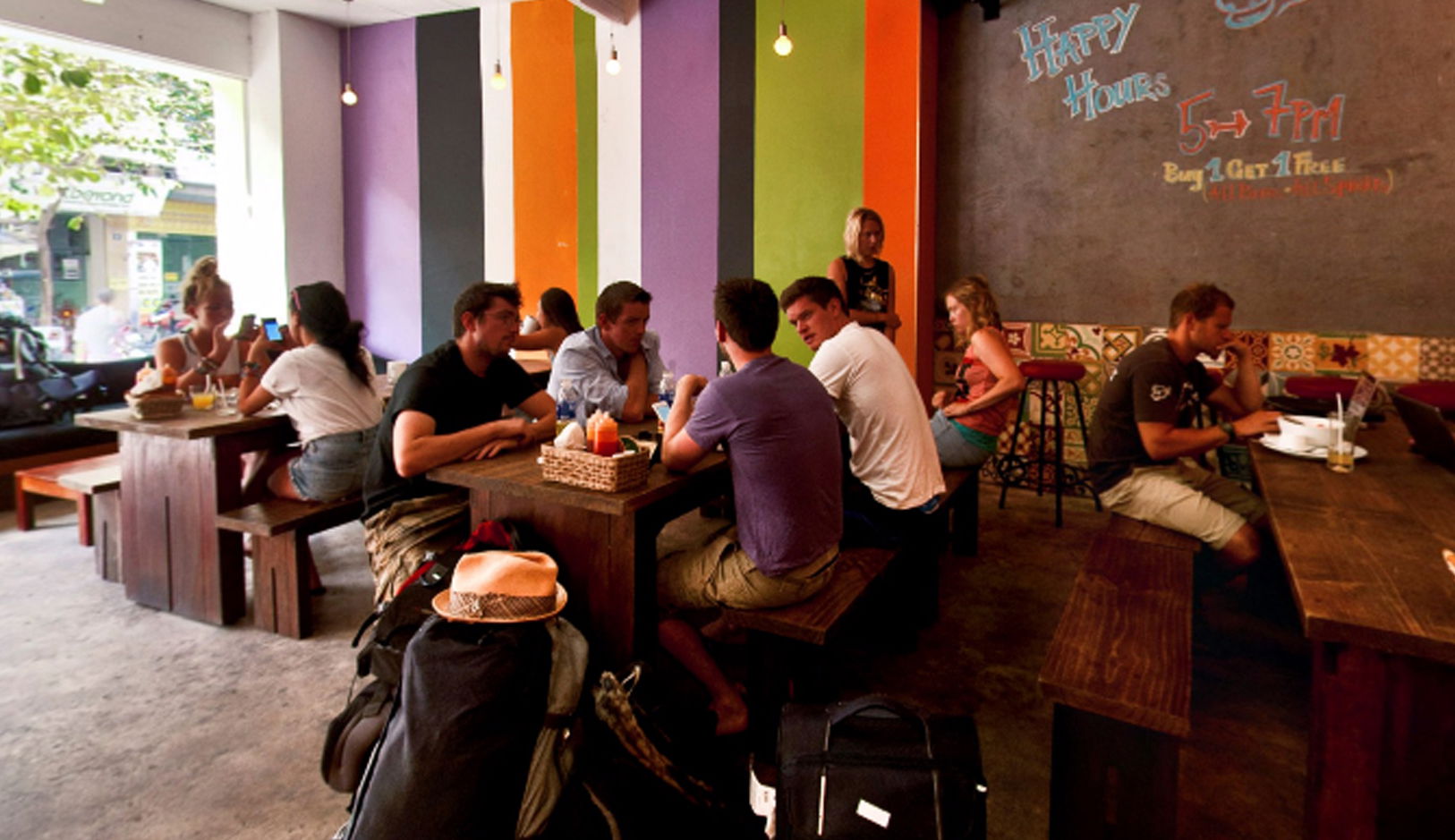 Thiết kế nội thất bán lẻ