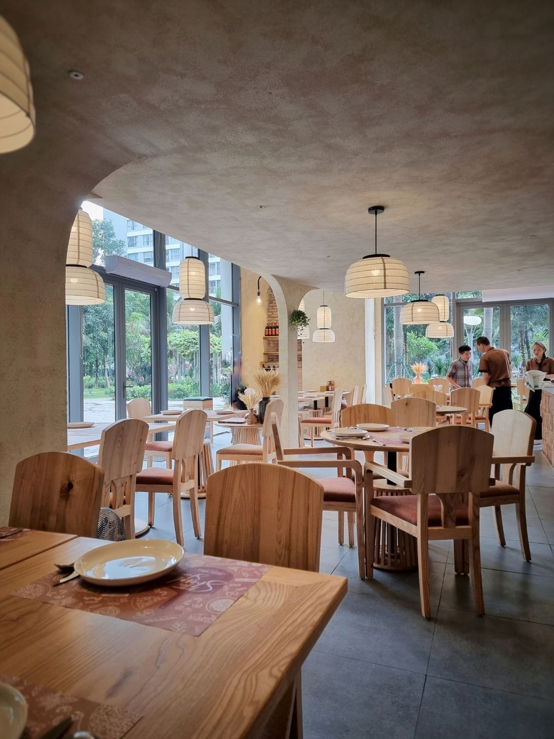 Thiết kế nội thất nhà hàng