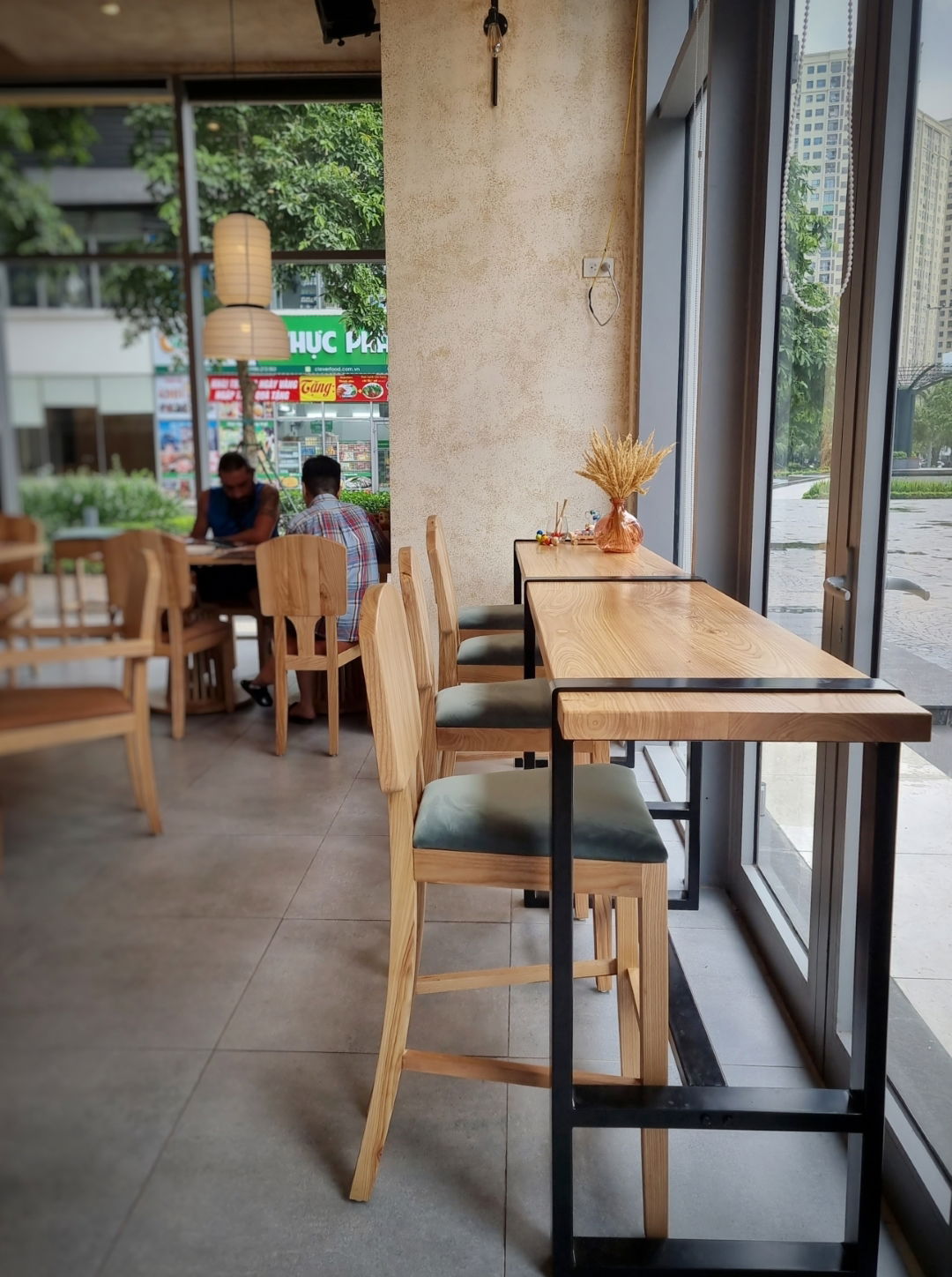 Thiết kế nội thất nhà hàng