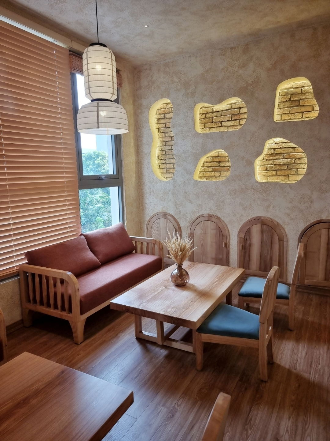 Thiết kế nội thất nhà hàng