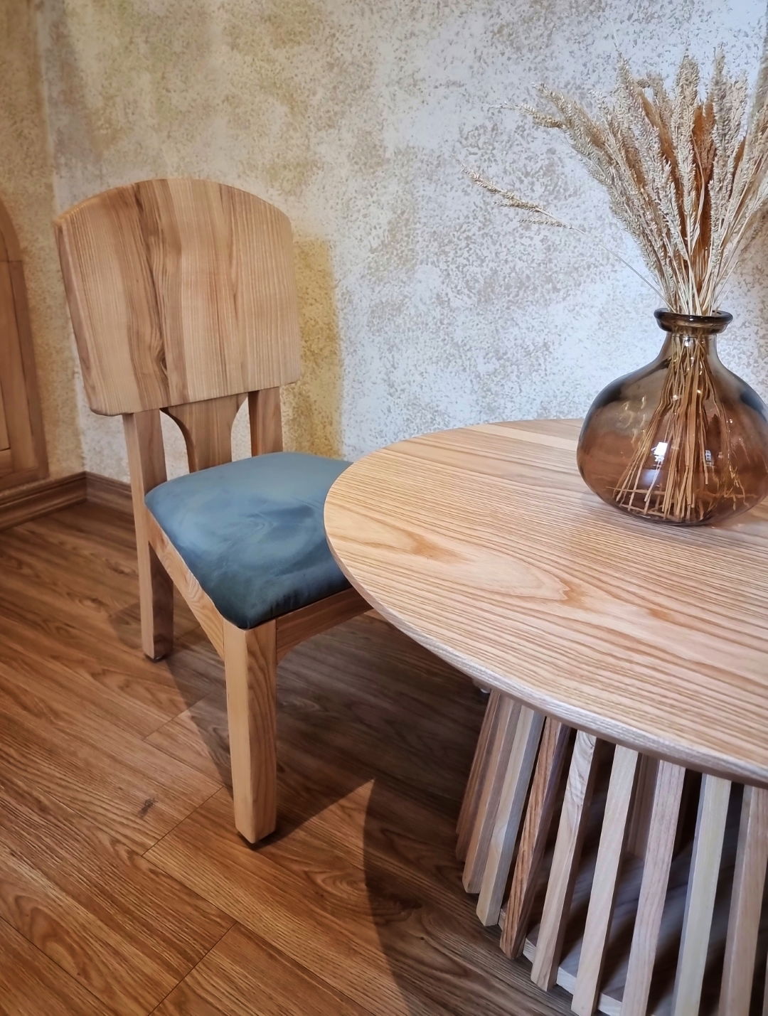 Thiết kế nội thất nhà hàng