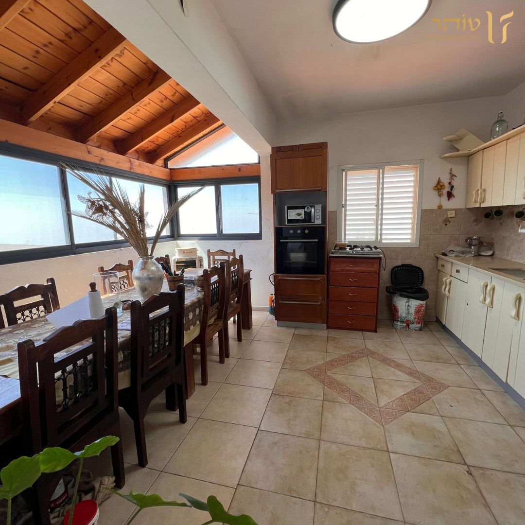 Duplex in the Mitzpe ha-Agam neighborhood