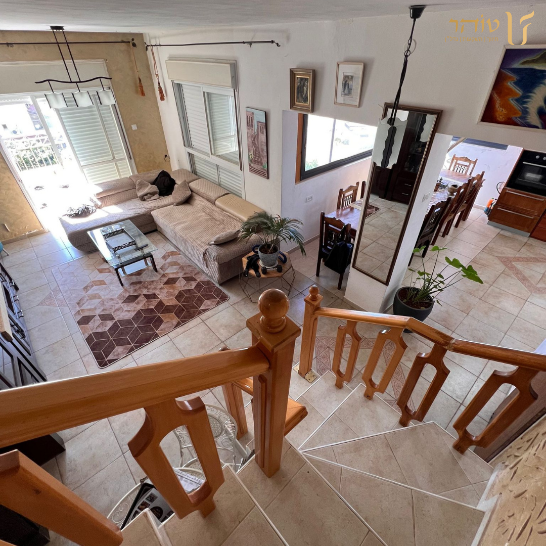 Duplex in the Mitzpe ha-Agam neighborhood
