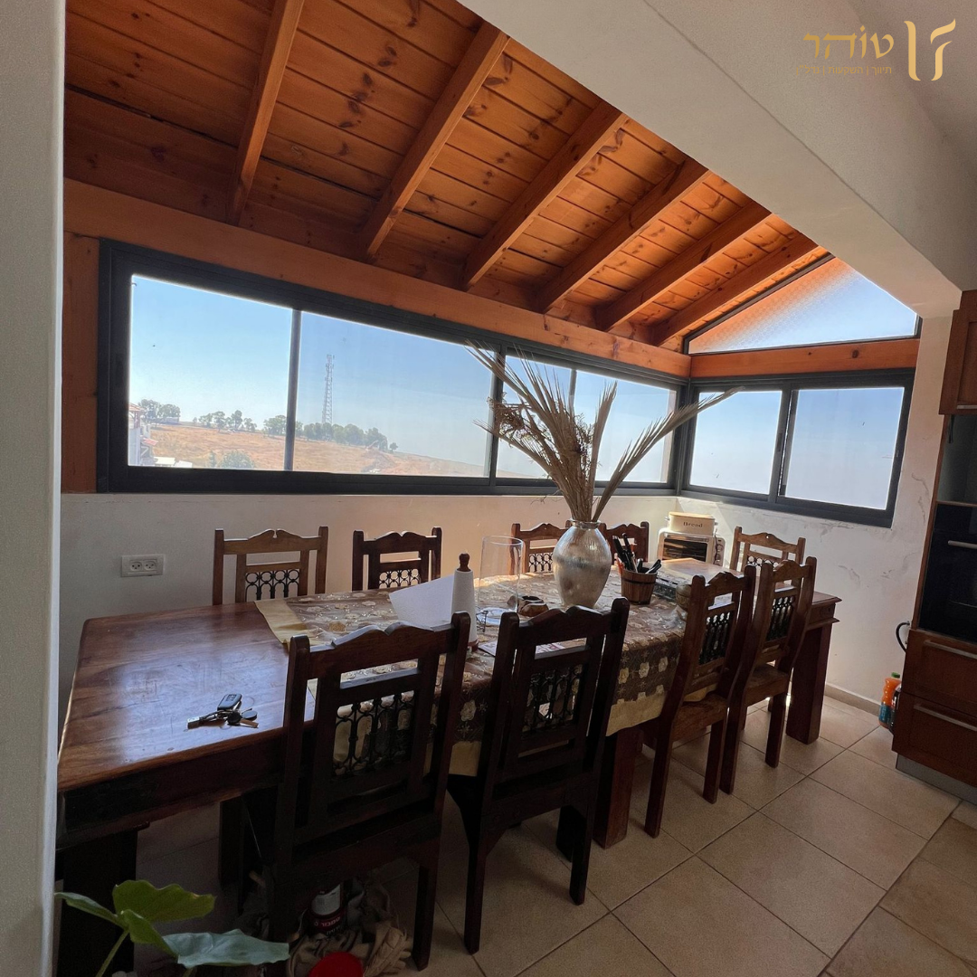 Duplex in the Mitzpe ha-Agam neighborhood