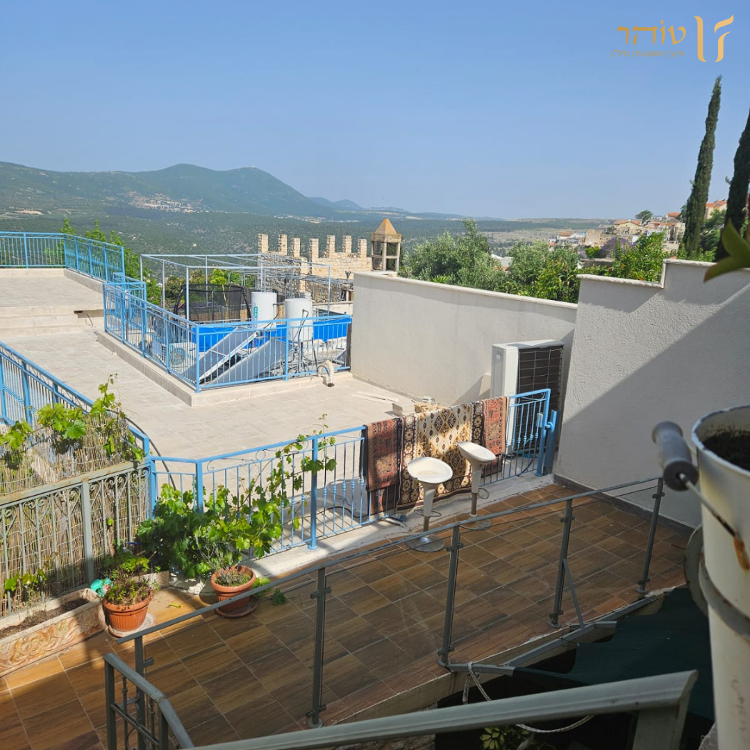 An authentic house in the heart of Kiryat HaOmen Safed