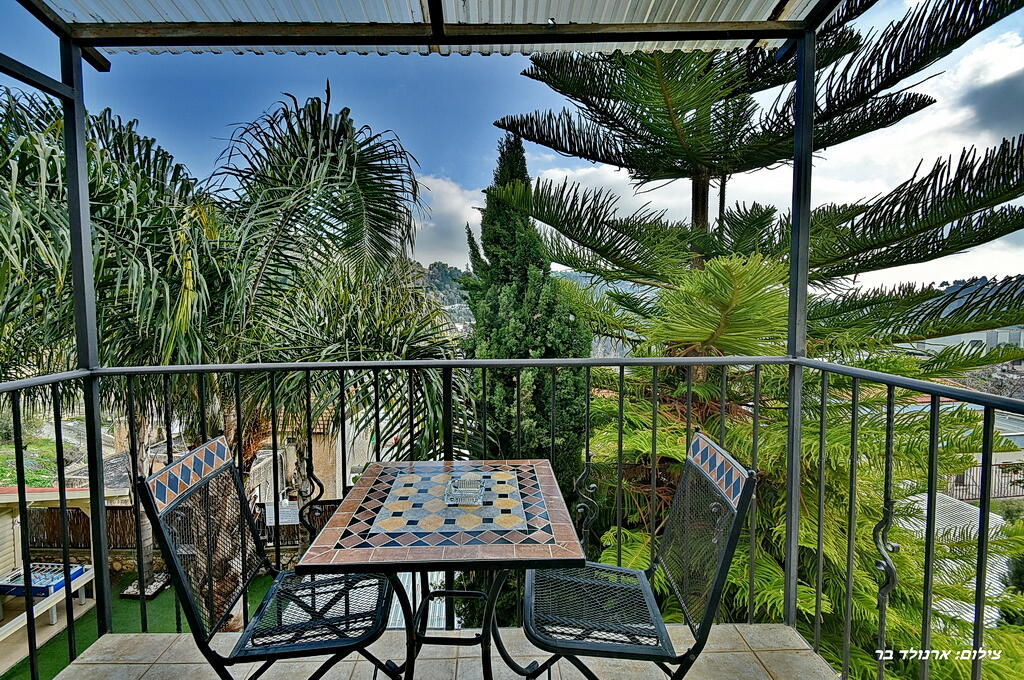 A dream house in Biriya