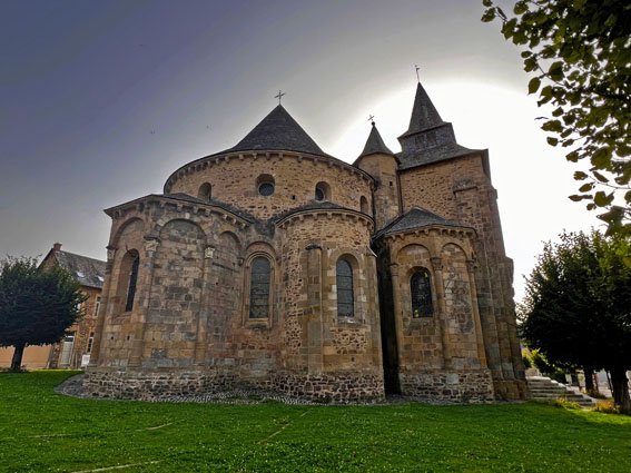 Amigos del Románico. Vigeois. Abadia de saint-Pierre (Foto: Alfonso Crespo)