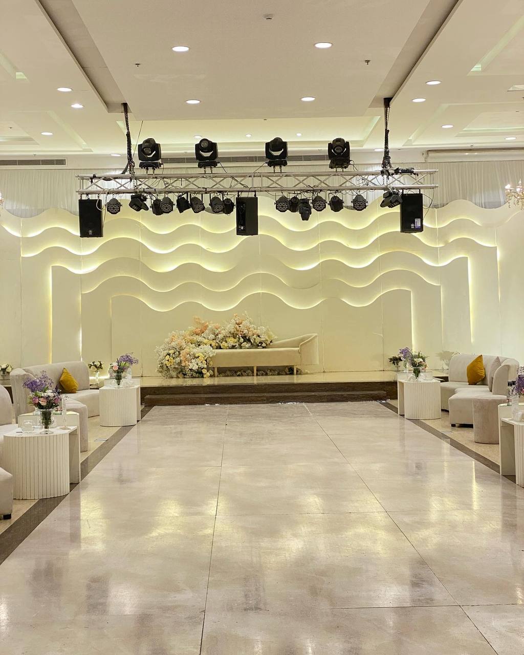 Coordination of small chalets and houses