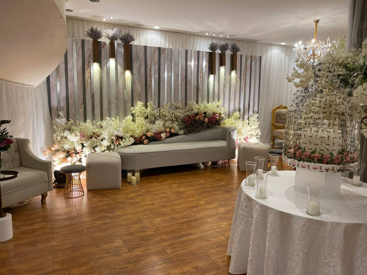 Coordination of small chalets and houses