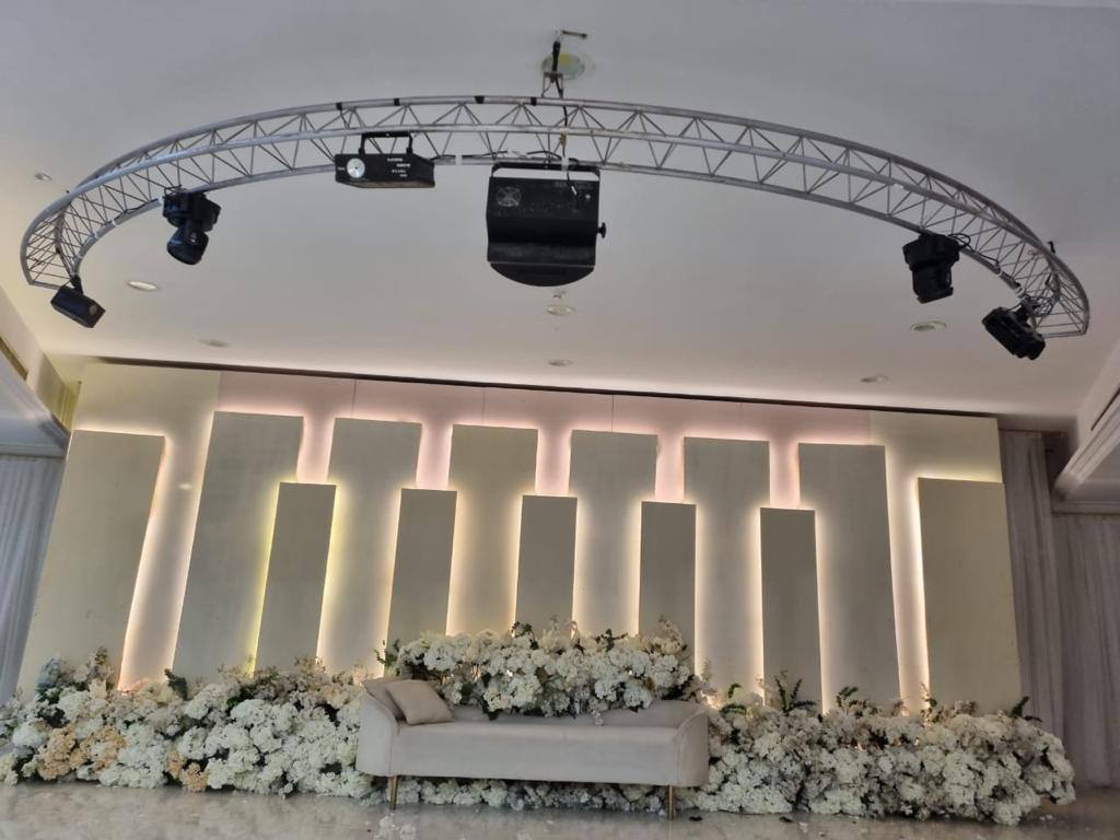 Coordination of small chalets and houses