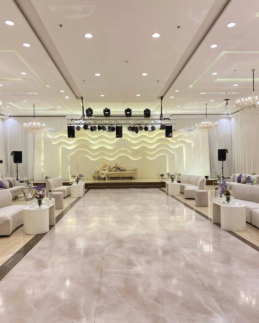 Coordination of small chalets and houses