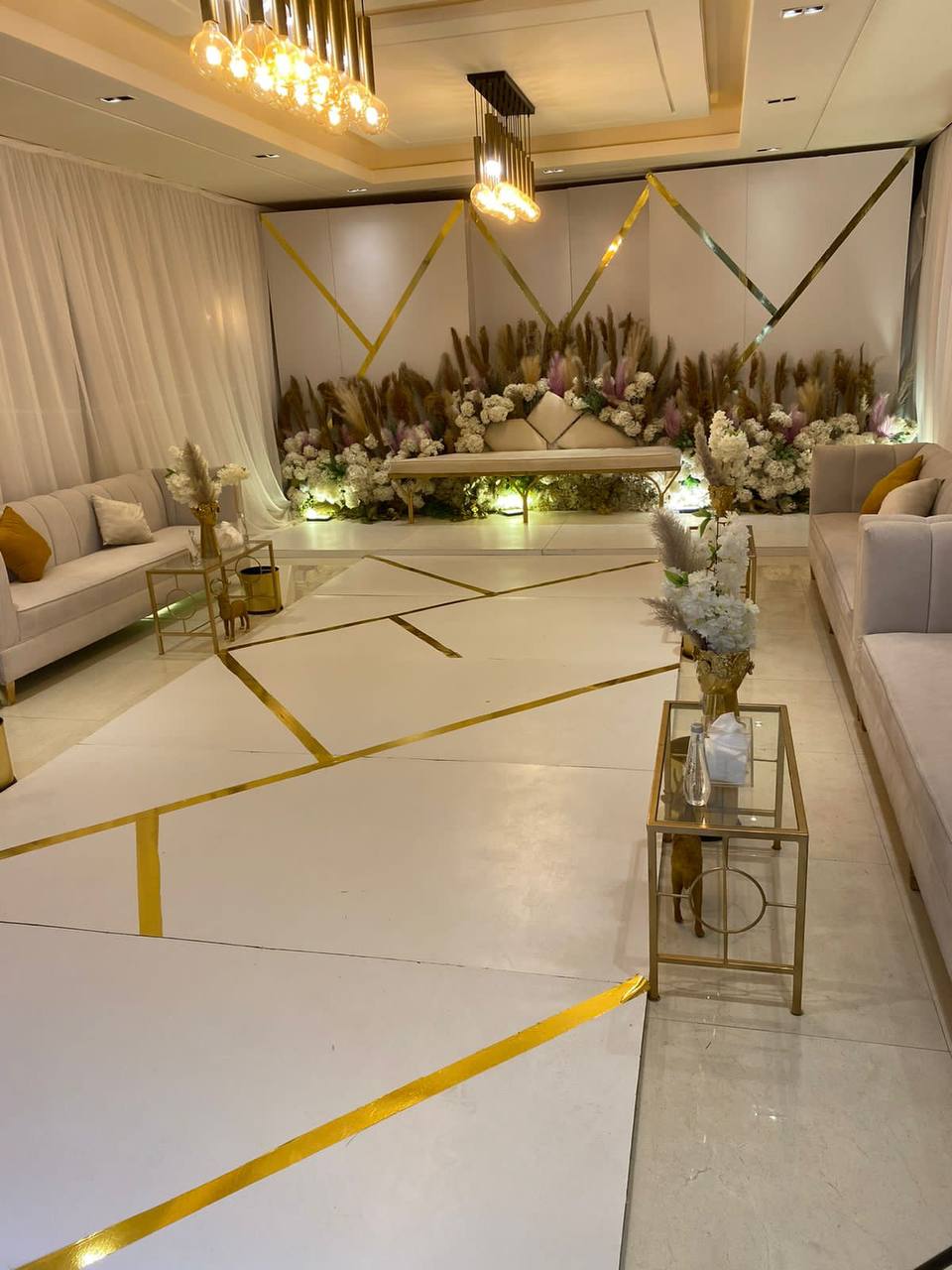 Coordination of small chalets and houses