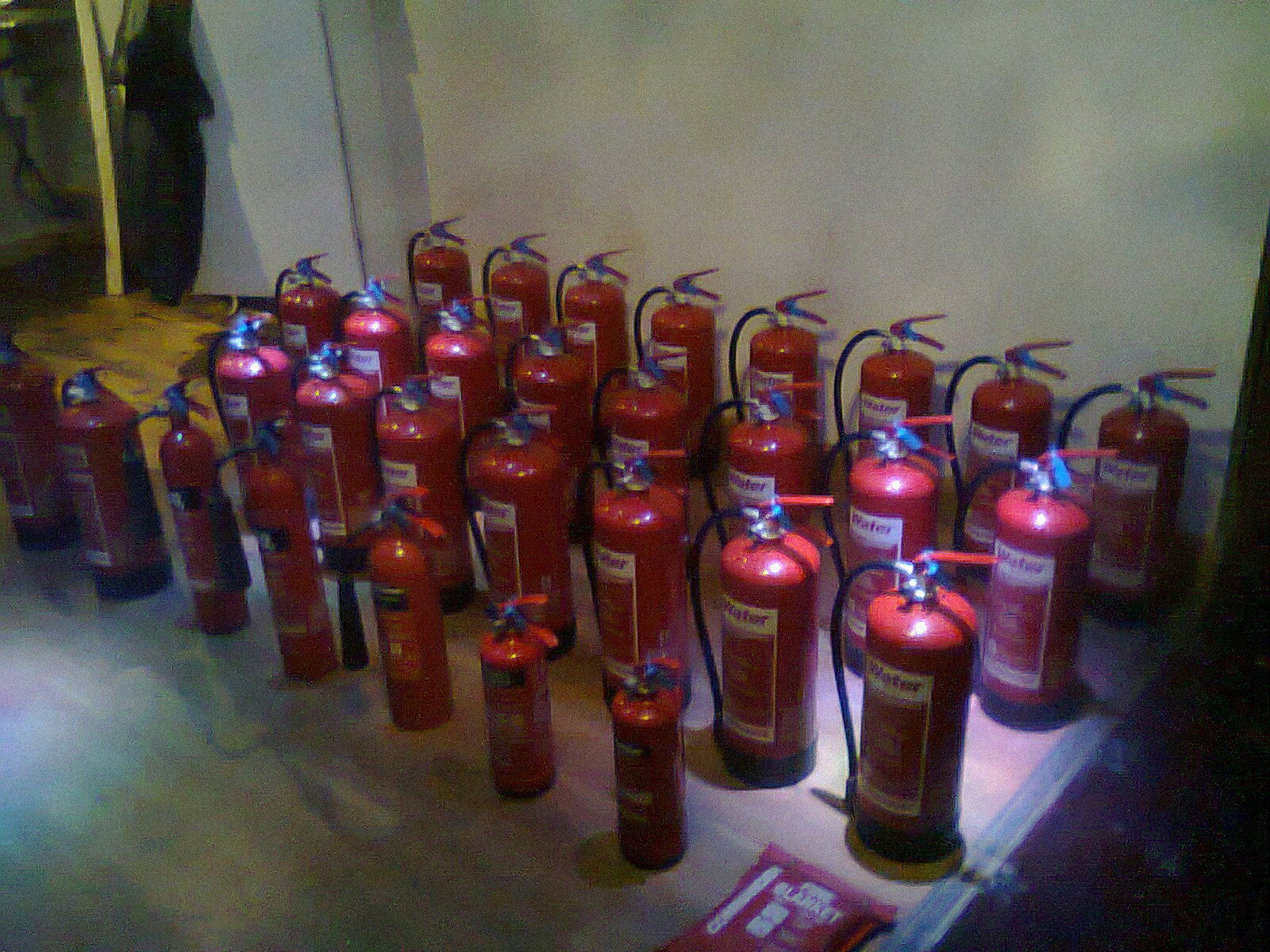 Fire Extinguisher Service & Maintenance Berkshire, Surrey & London