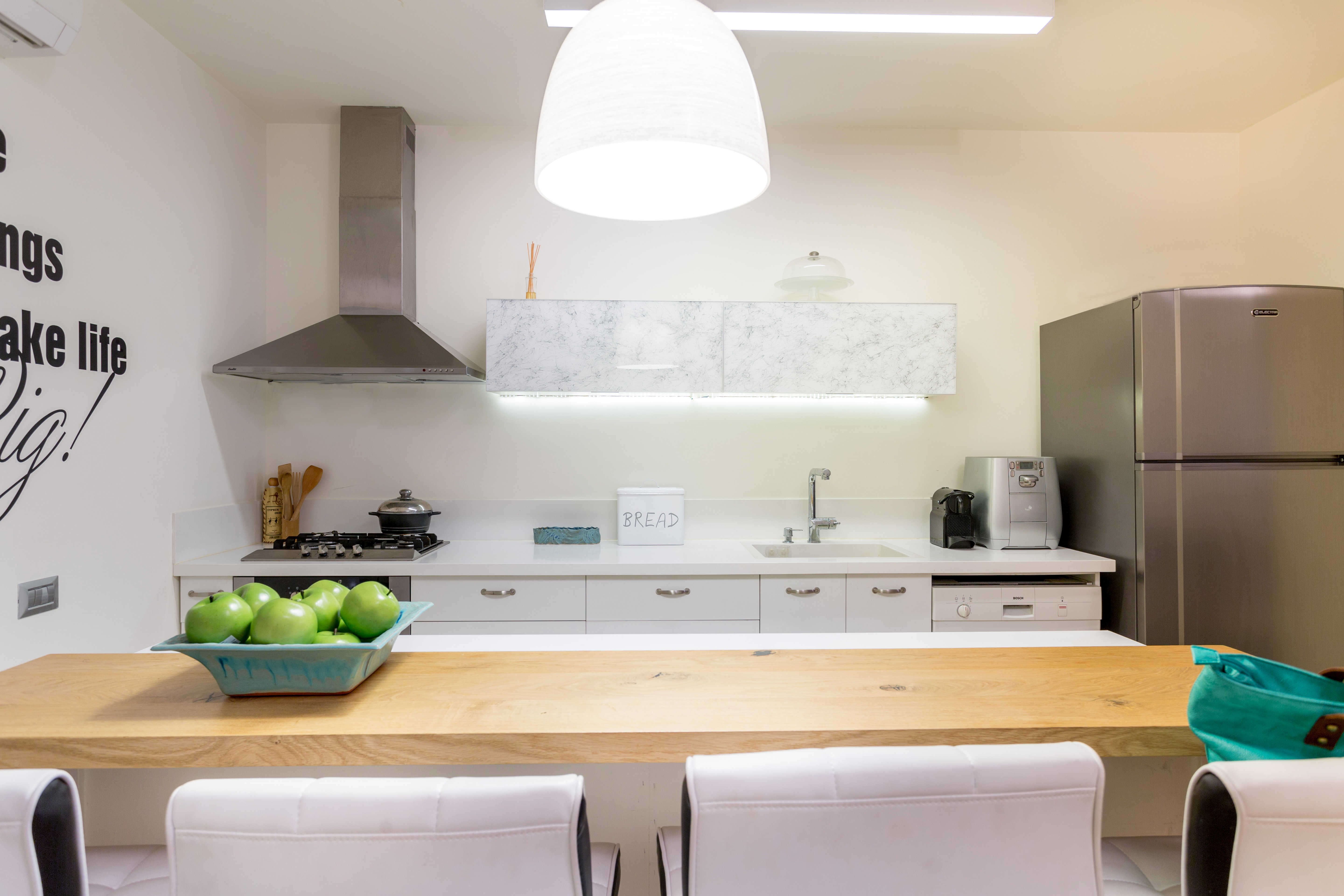 Unité de logement dans une maison privée à Sharon