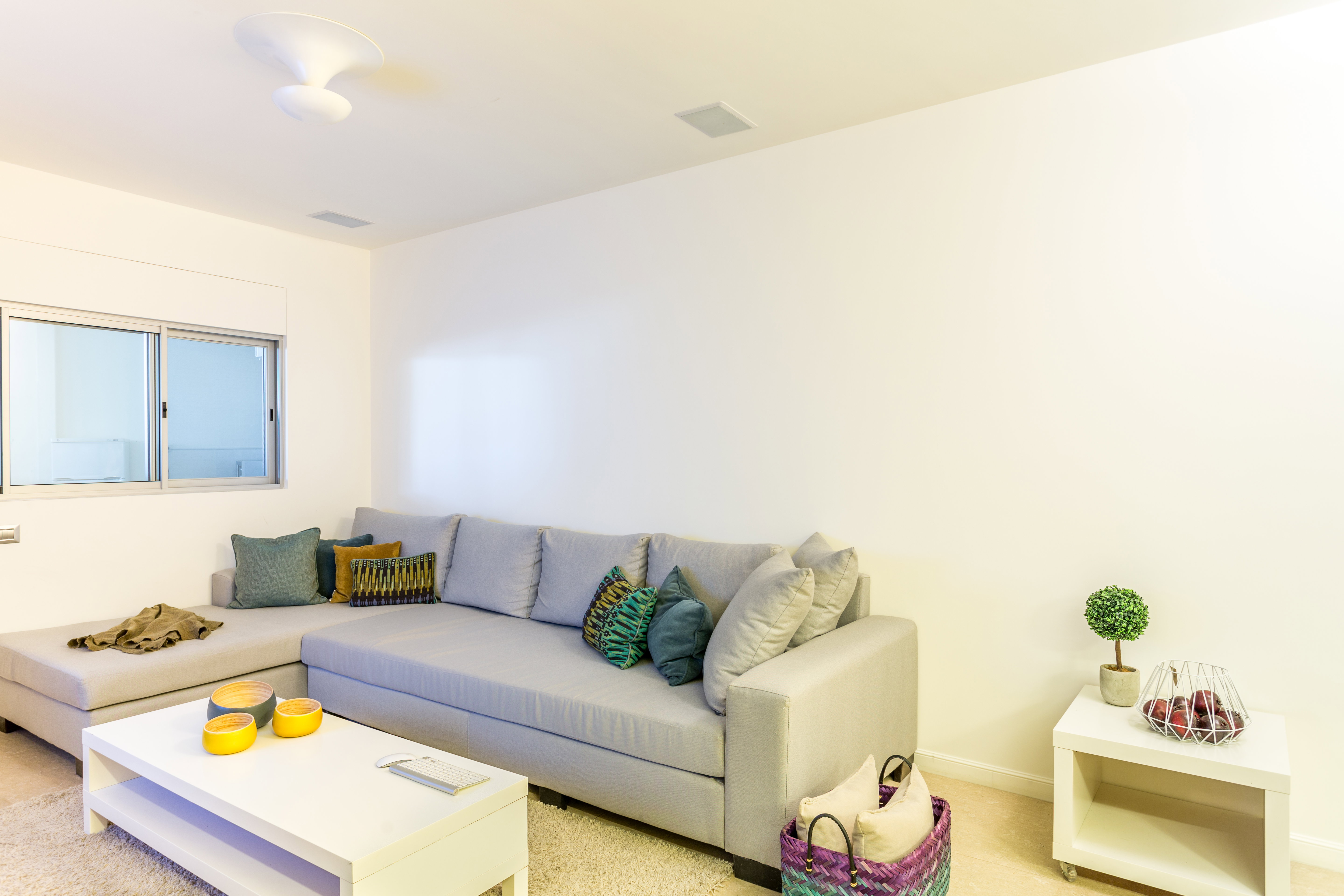 Unité de logement dans une maison privée à Sharon